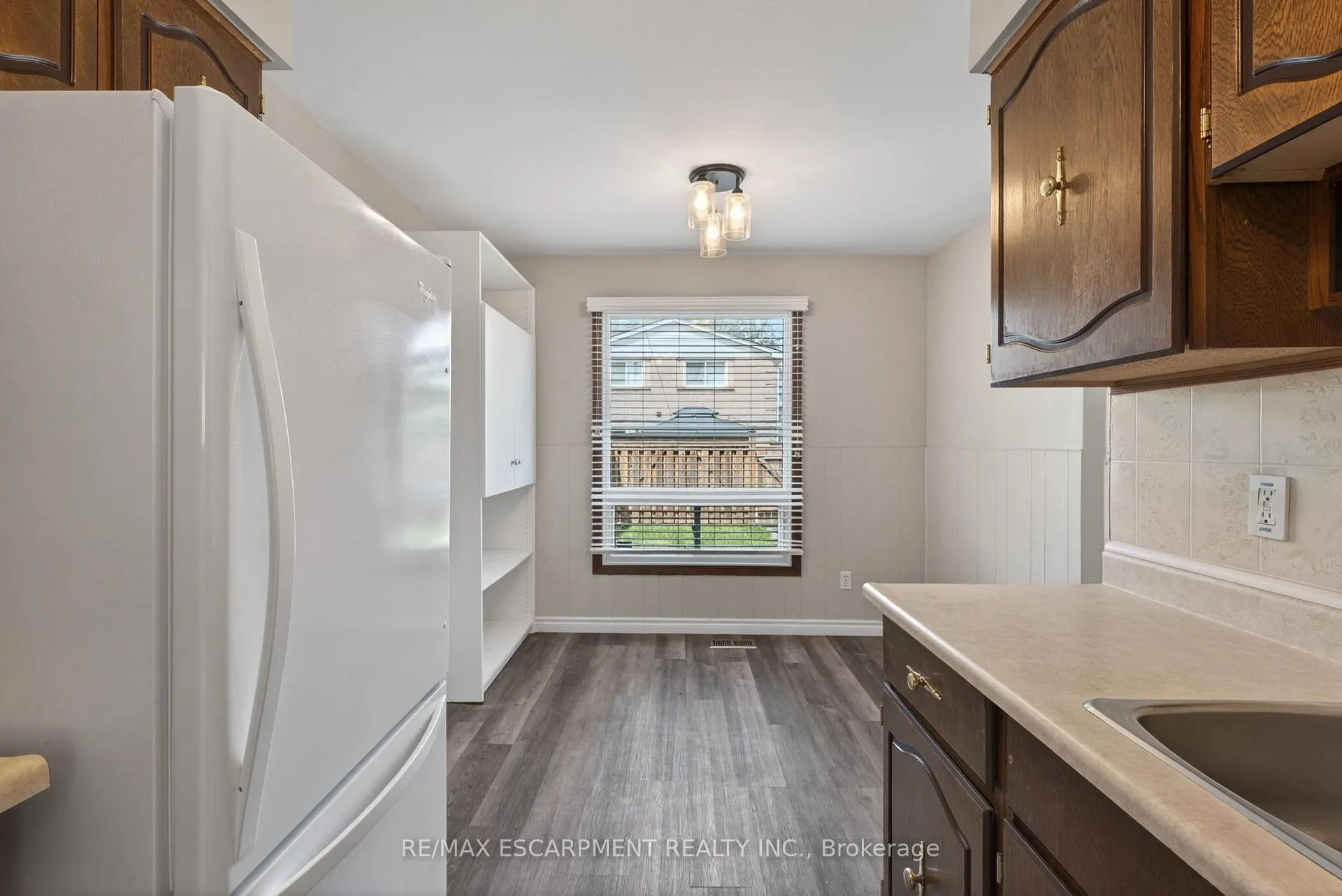 Photo 14 of Unit 31, 2700 Barton Street E, Hamilton, Riverdale — HOMEH