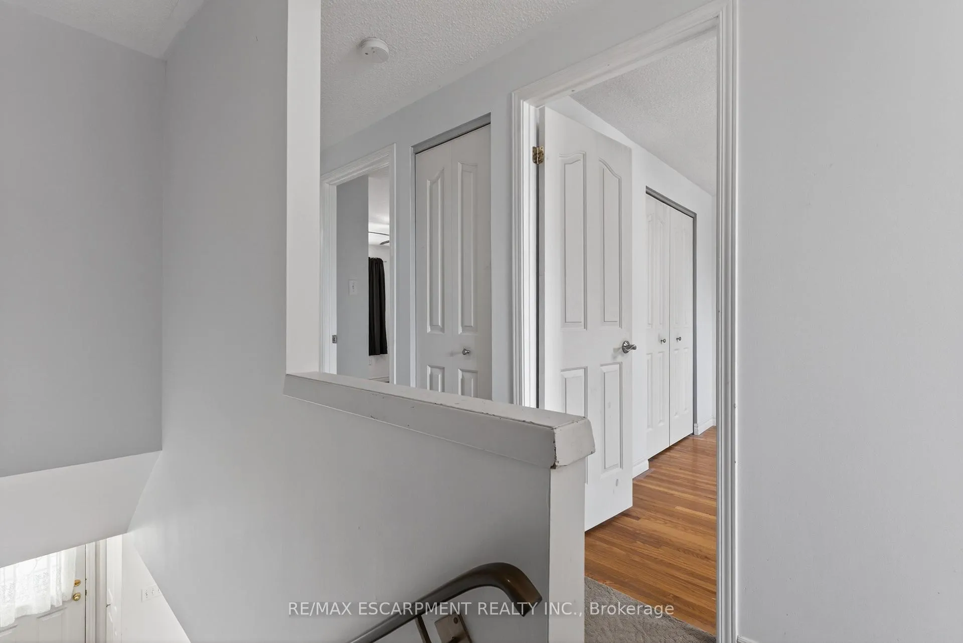 Photo 16 of Unit 31, 2700 Barton Street E, Hamilton, Riverdale — HOMEH
