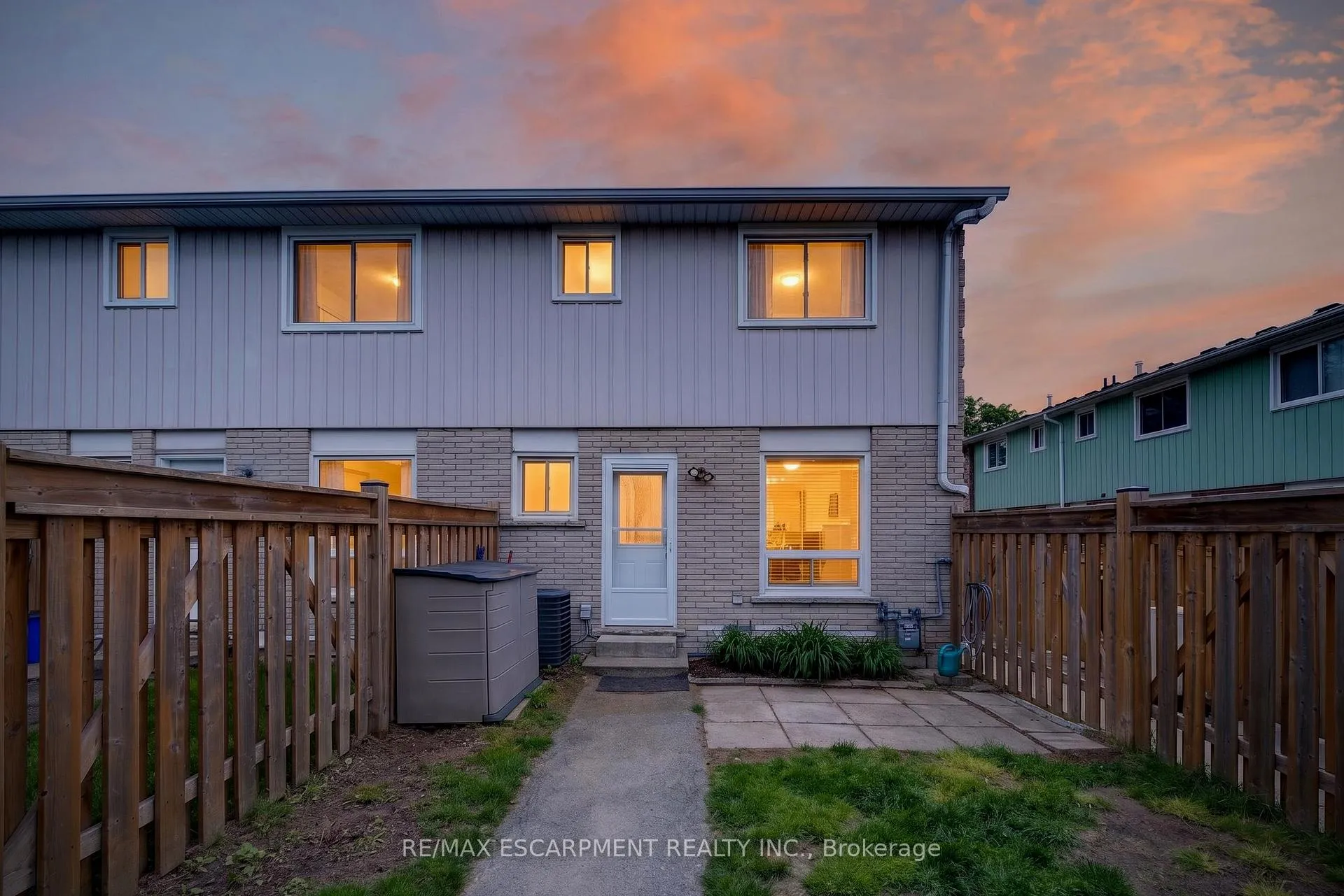 Photo 28 of Unit 31, 2700 Barton Street E, Hamilton, Riverdale — HOMEH