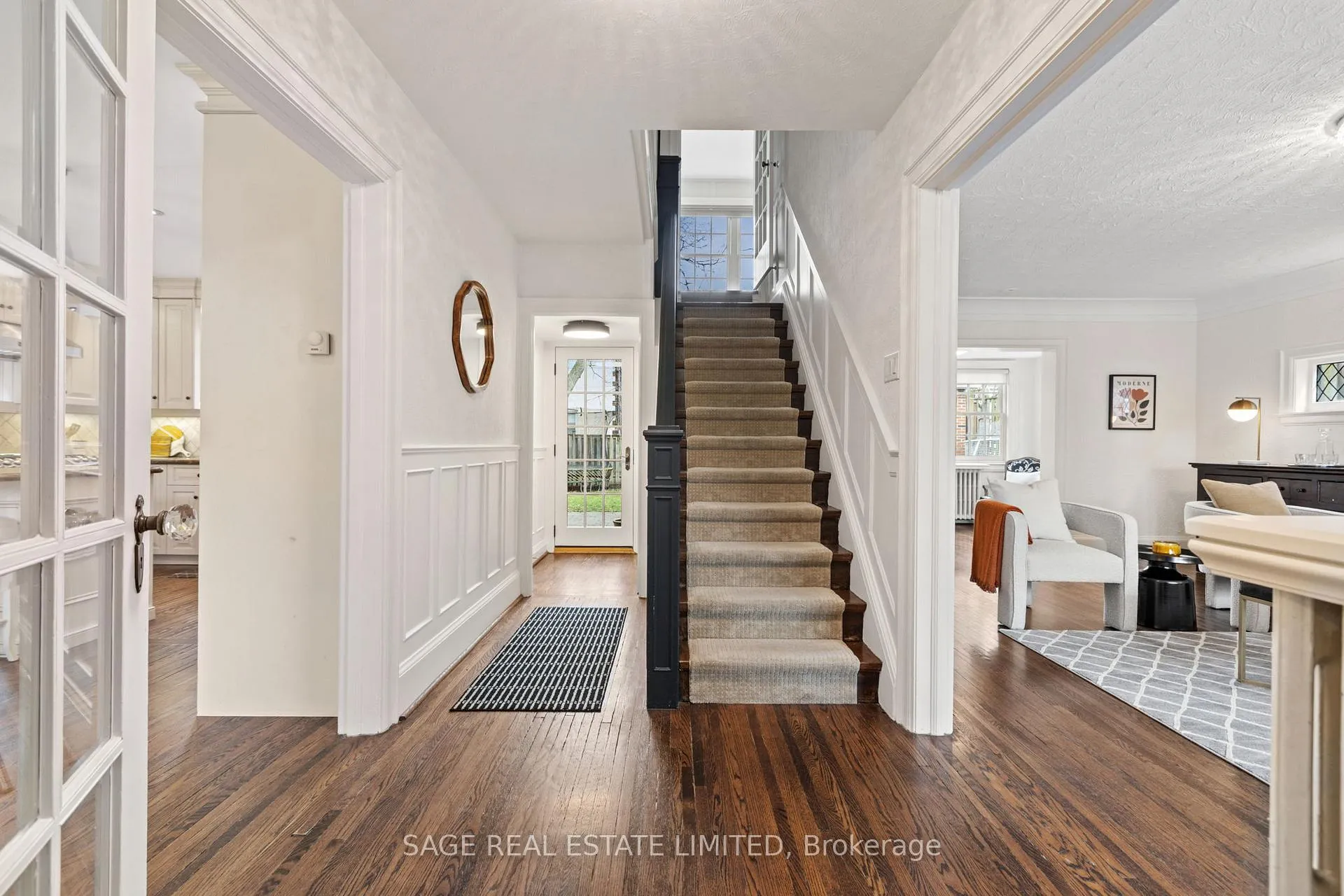 Photo 3 of 85 Weybourne Crescent, Toronto, Lawrence Park South — HOMEH