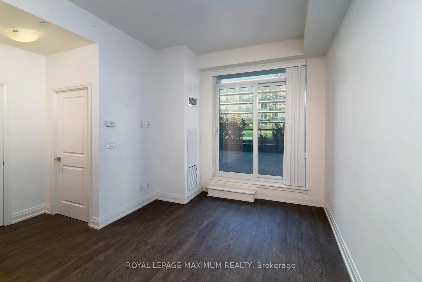 Photo 5 of Unit 314, 3700 Highway 7 Road, Vaughan, Vaughan Corporate Centre — HOMEH