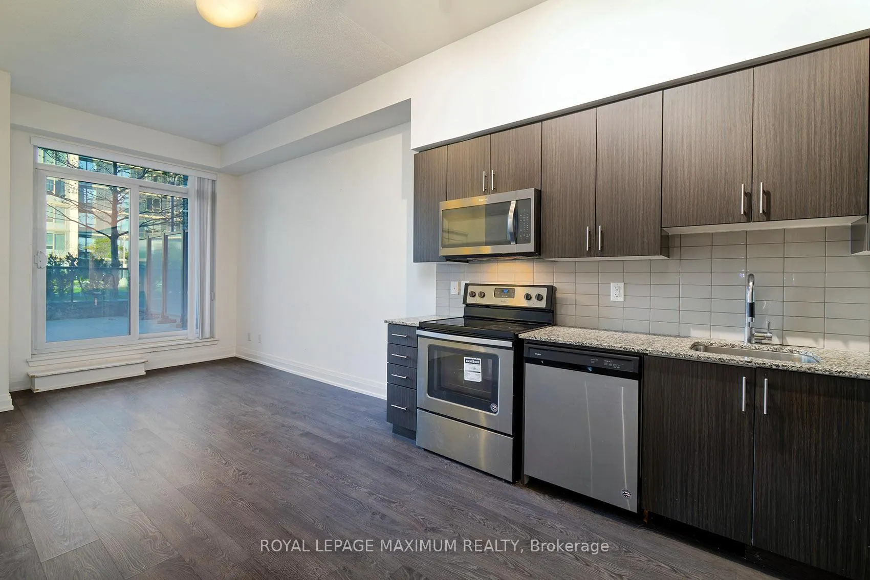 Photo 13 of Unit 314, 3700 Highway 7 Road, Vaughan, Vaughan Corporate Centre — HOMEH