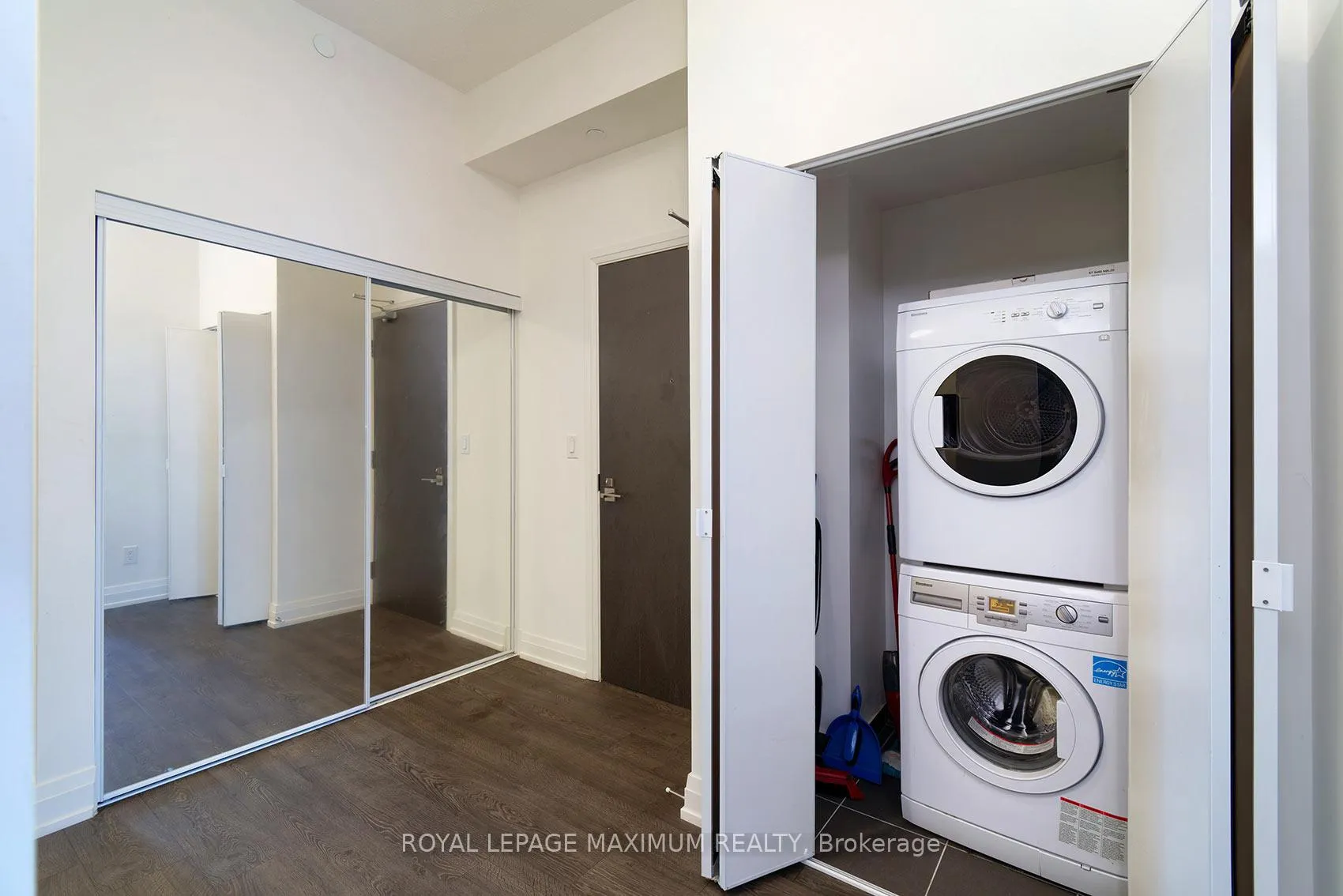 Photo 19 of Unit 314, 3700 Highway 7 Road, Vaughan, Vaughan Corporate Centre — HOMEH