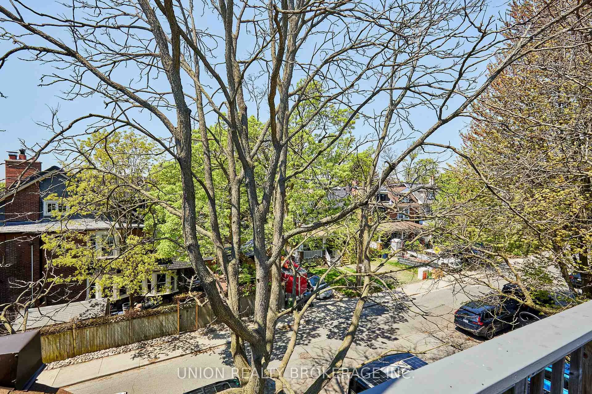 Photo 17 of Unit 3rd Floor, 92 Dixon Avenue, Toronto, The Beaches — HOMEH
