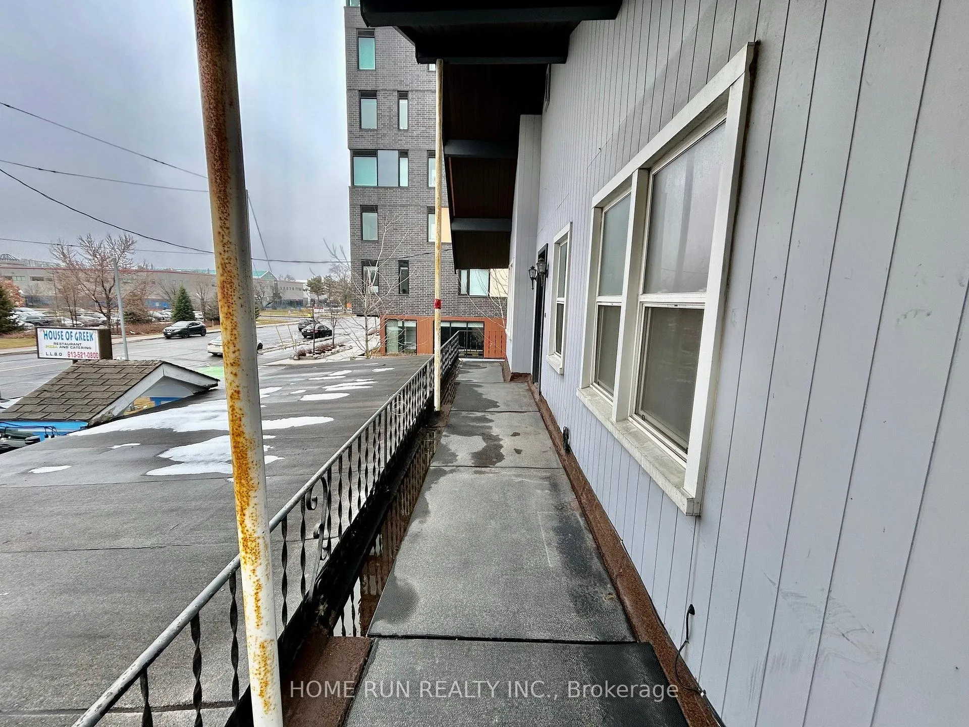 Photo 3 of 704 Brookfield Road S, Ottawa, Mooneys Bay/Riverside Park — HOMEH