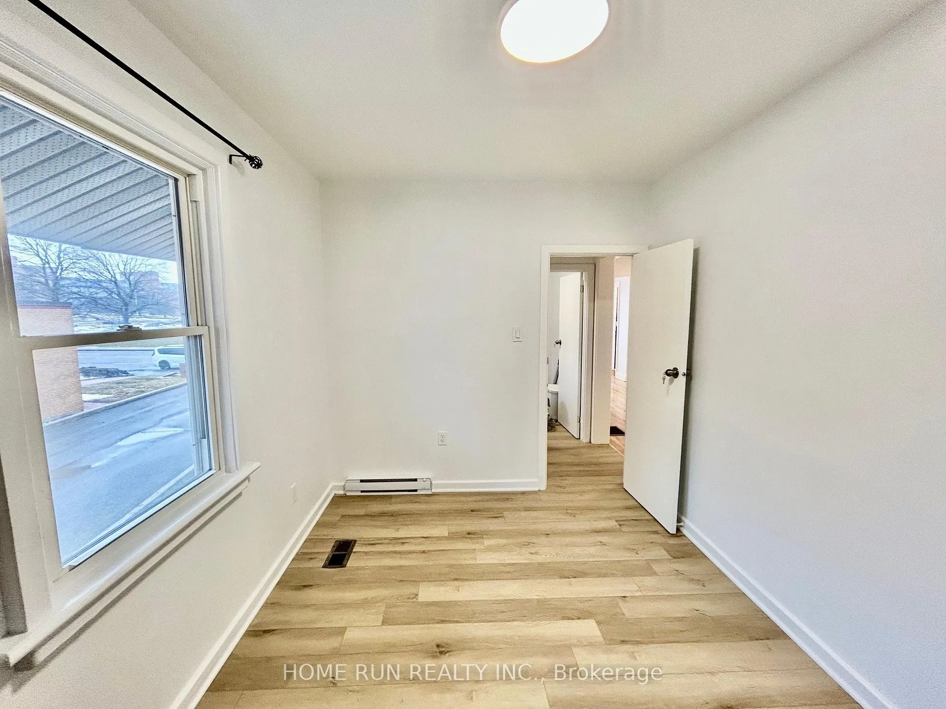 Photo 20 of 704 Brookfield Road S, Ottawa, Mooneys Bay/Riverside Park — HOMEH