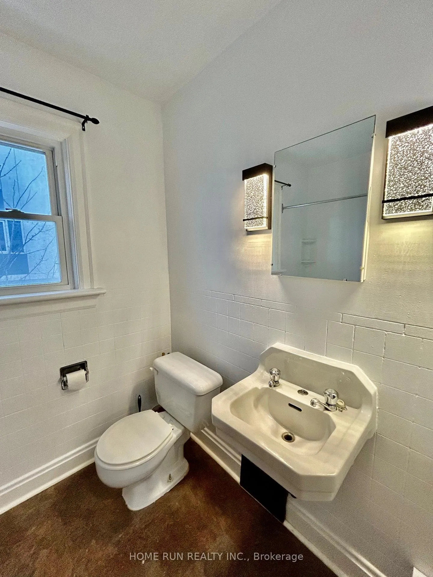 Photo 22 of 704 Brookfield Road S, Ottawa, Mooneys Bay/Riverside Park — HOMEH