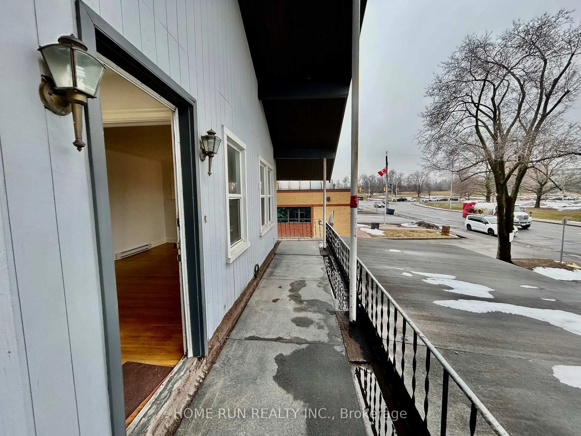 Photo 27 of 704 Brookfield Road S, Ottawa, Mooneys Bay/Riverside Park — HOMEH
