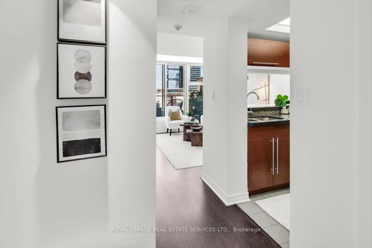 Photo 2 of Unit 1202, 222 The Esplanade, Toronto, Waterfront Communities — HOMEH