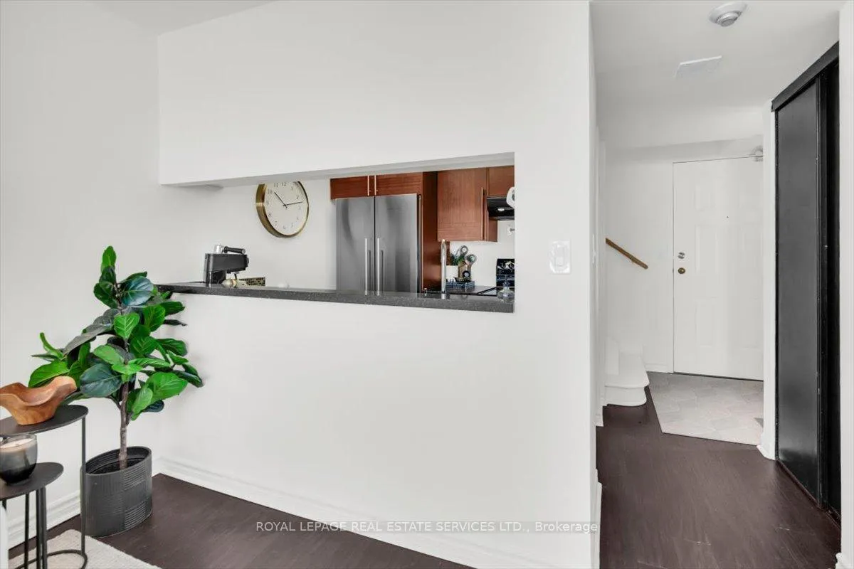 Photo 9 of Unit 1202, 222 The Esplanade, Toronto, Waterfront Communities — HOMEH