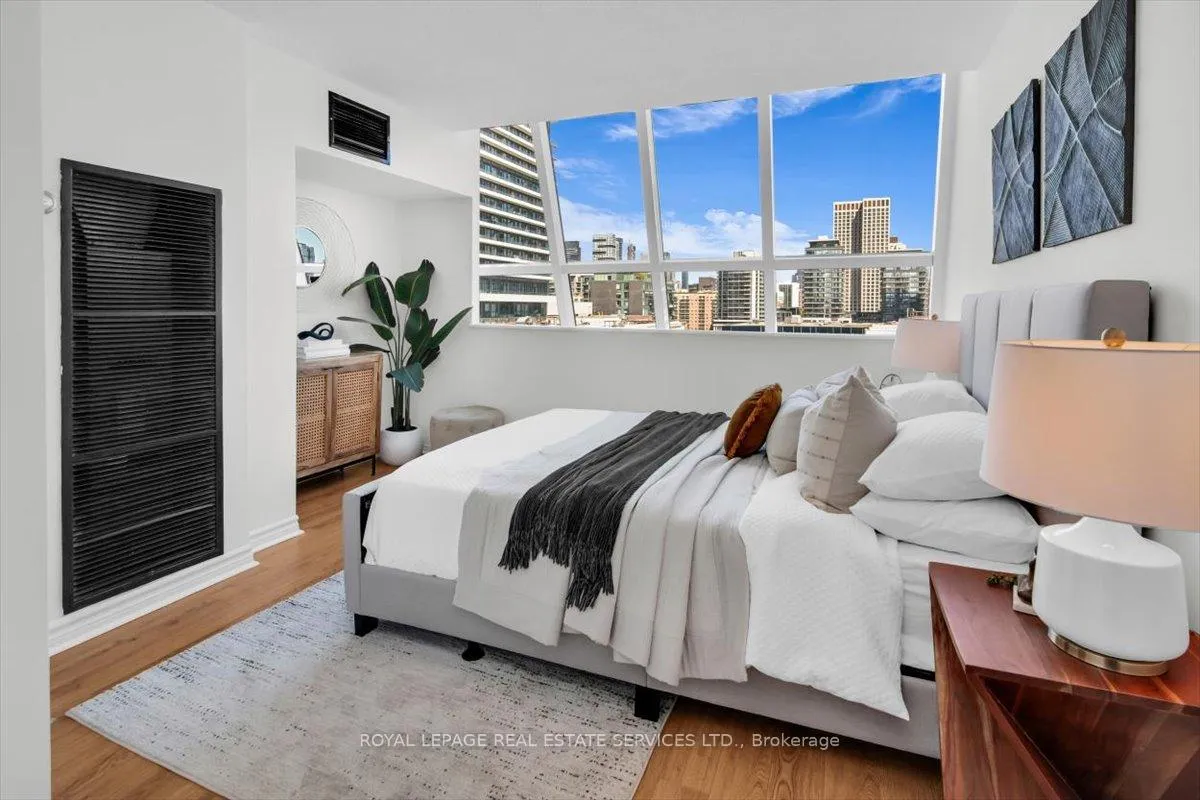 Photo 22 of Unit 1202, 222 The Esplanade, Toronto, Waterfront Communities — HOMEH