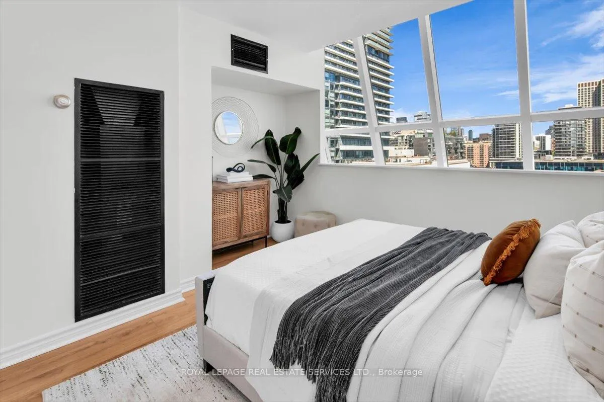 Photo 26 of Unit 1202, 222 The Esplanade, Toronto, Waterfront Communities — HOMEH