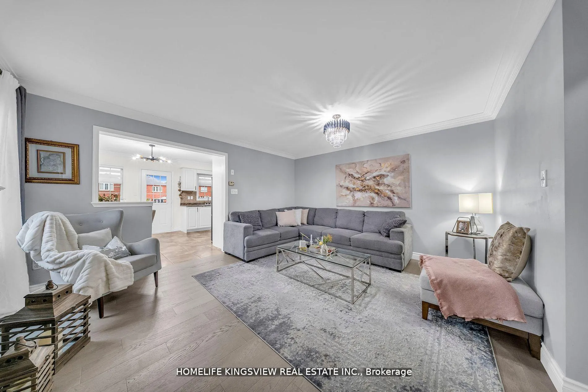 Photo 7 of 241 Canada Drive, Vaughan, Vellore Village — HOMEH