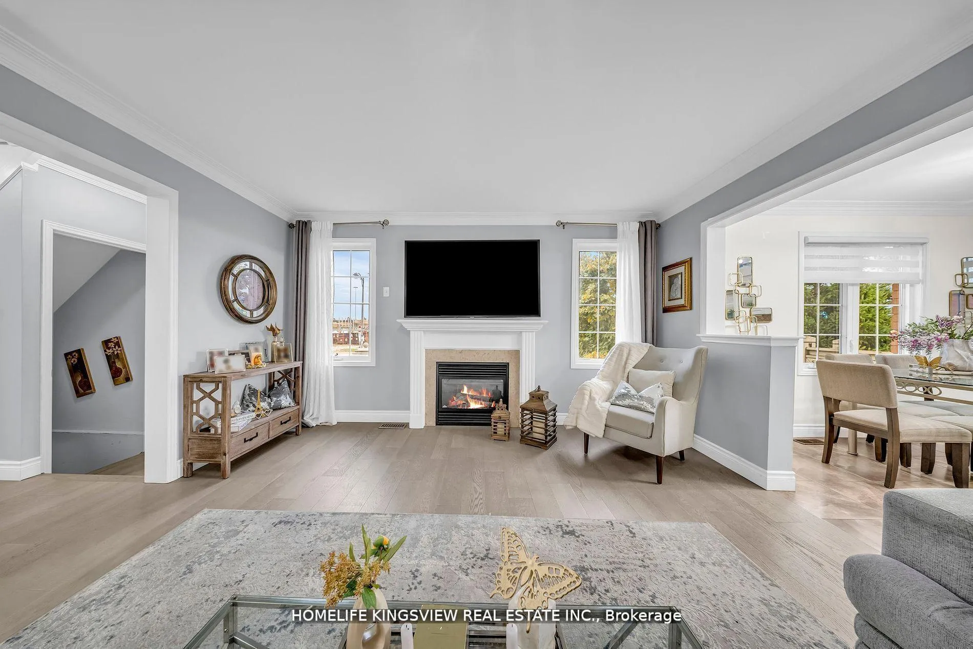 Photo 10 of 241 Canada Drive, Vaughan, Vellore Village — HOMEH