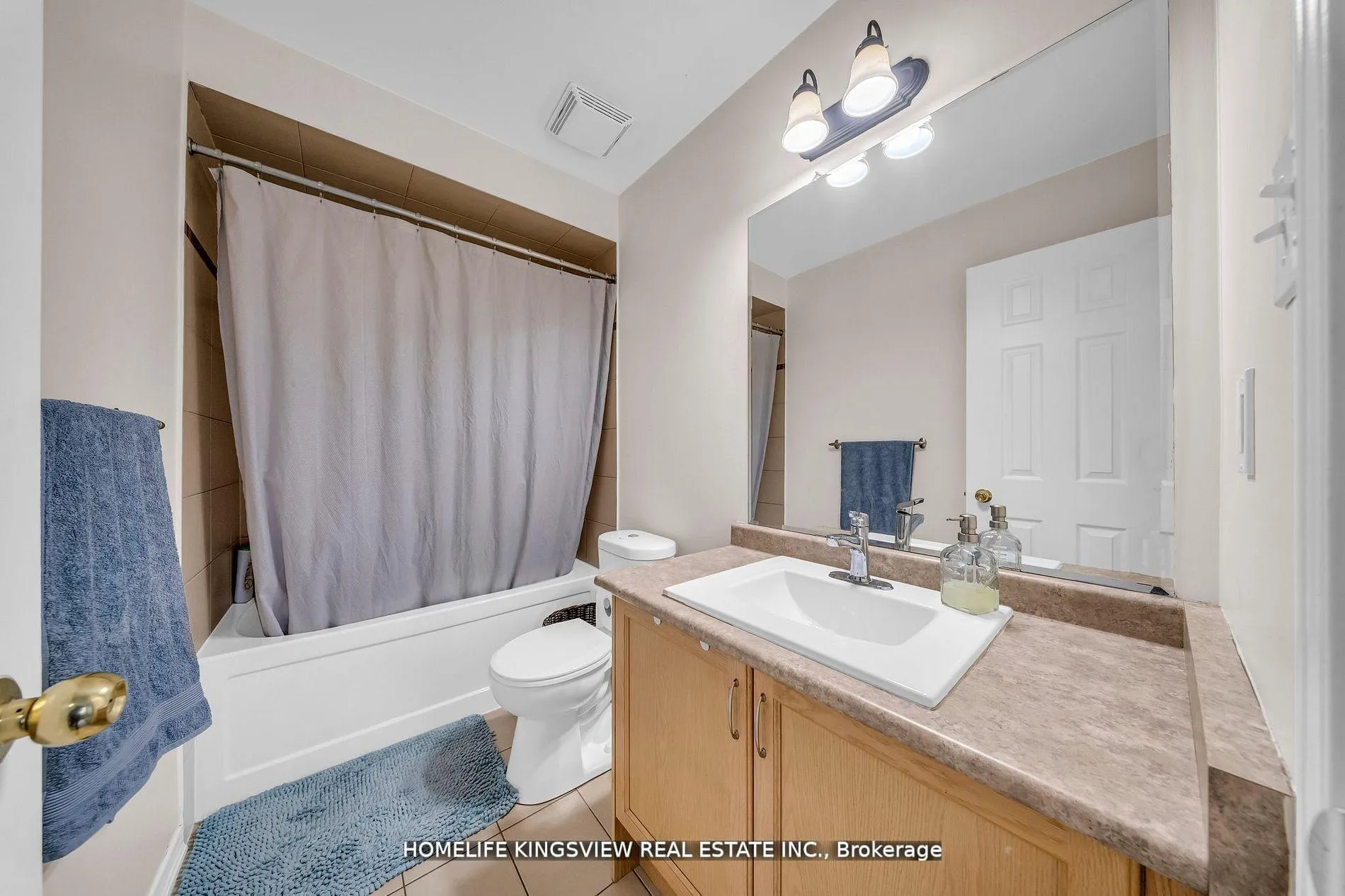 Photo 25 of 241 Canada Drive, Vaughan, Vellore Village — HOMEH