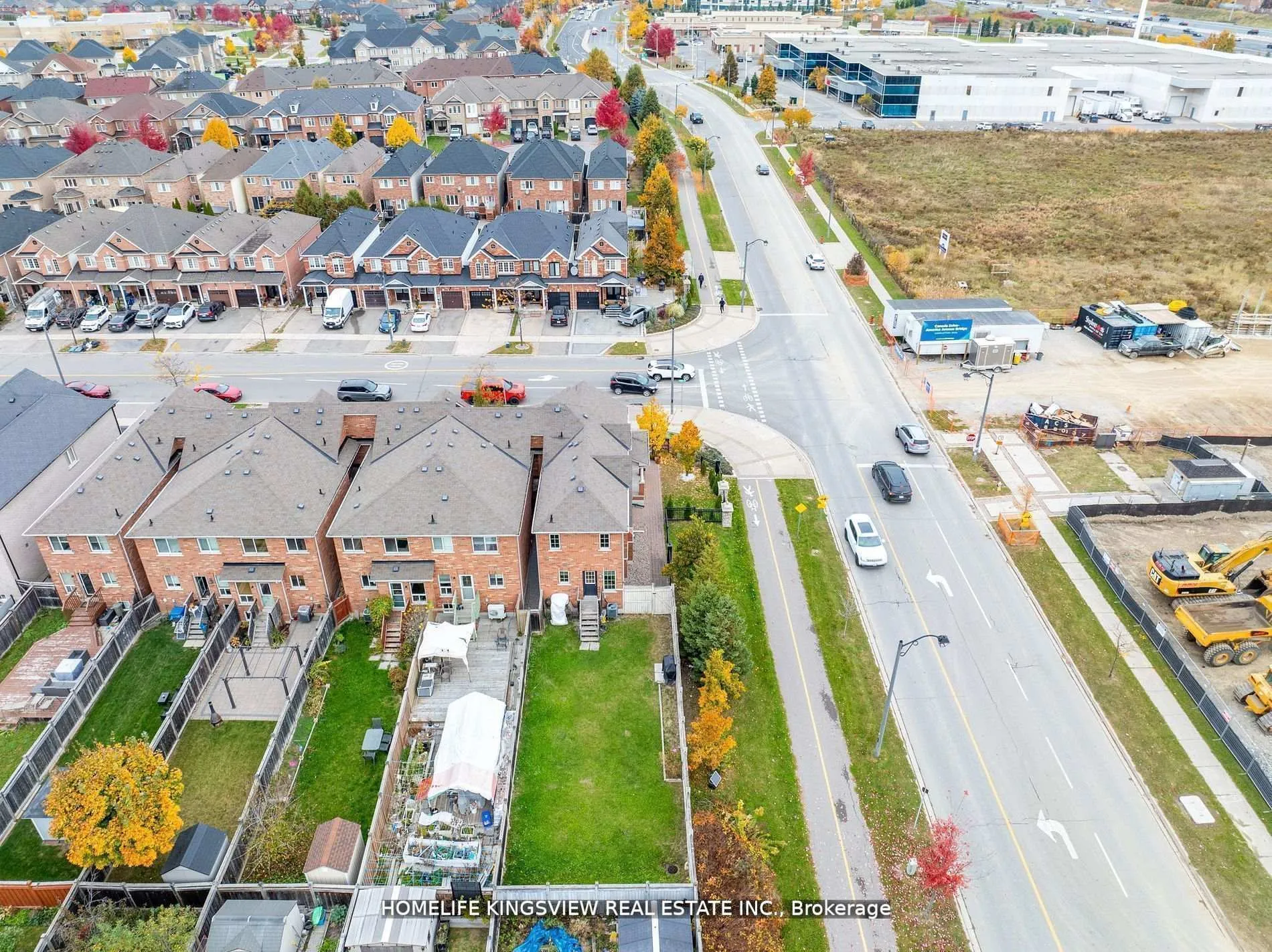 Photo 33 of 241 Canada Drive, Vaughan, Vellore Village — HOMEH