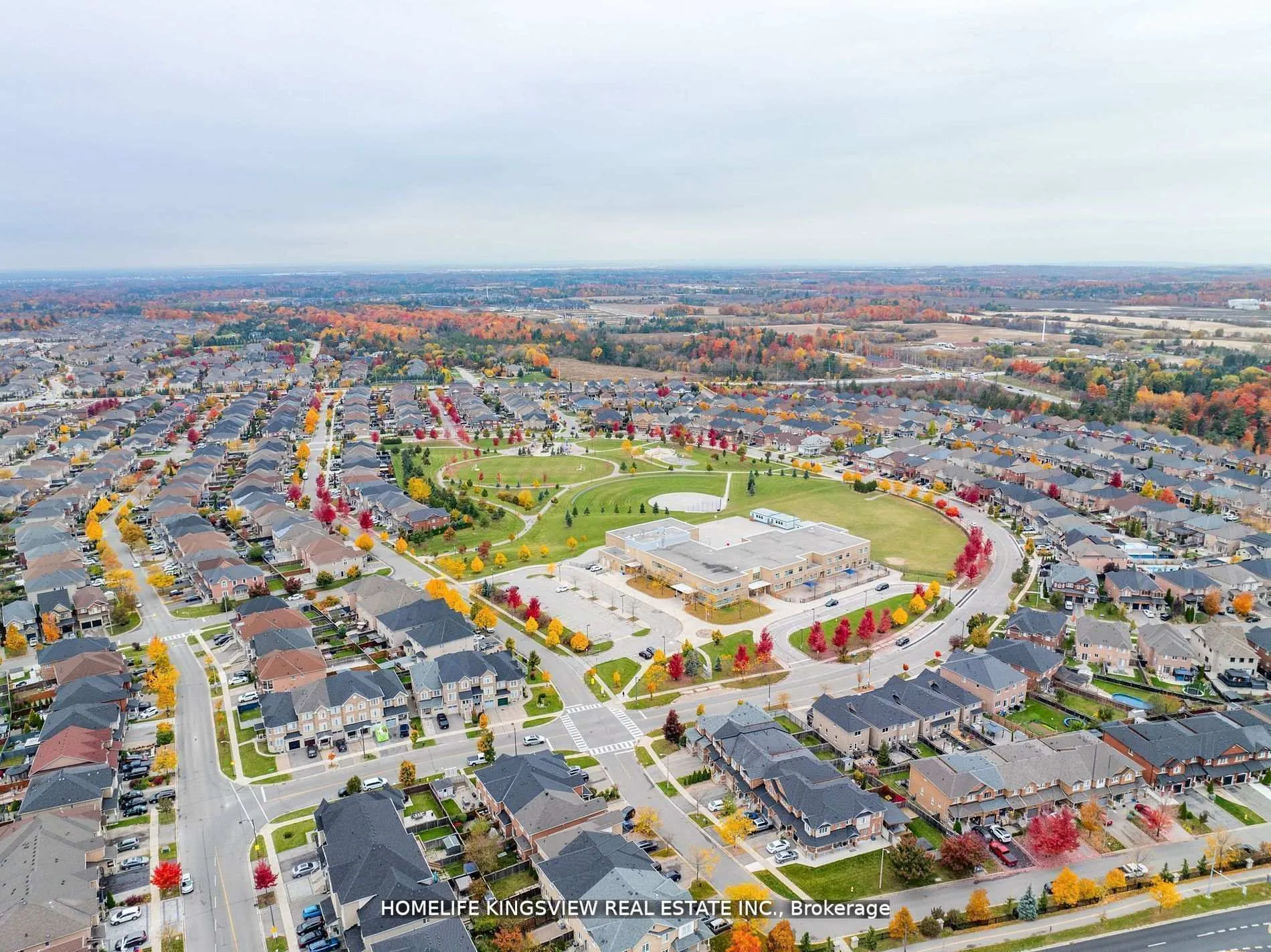 Photo 34 of 241 Canada Drive, Vaughan, Vellore Village — HOMEH