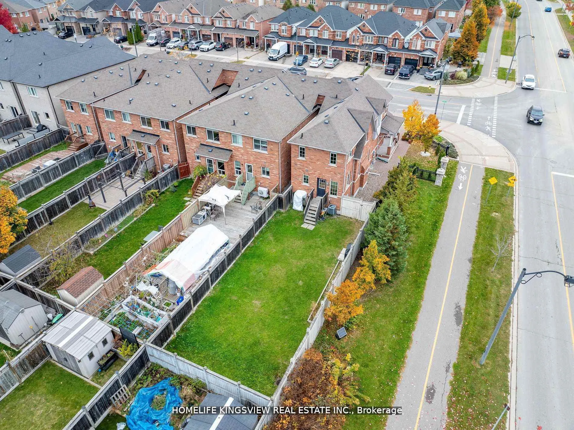 Photo 37 of 241 Canada Drive, Vaughan, Vellore Village — HOMEH