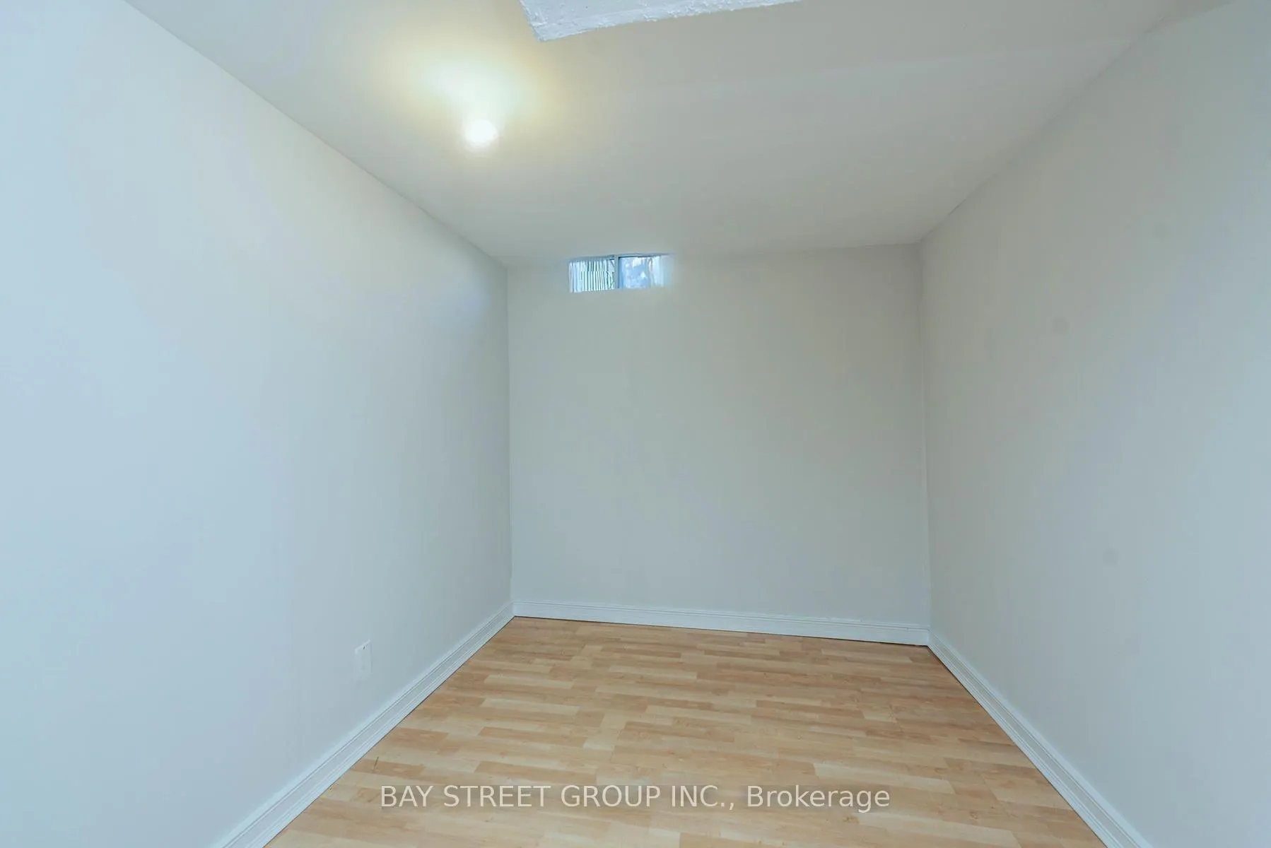 Photo 19 of 130 Royal Appian Crescent, Vaughan, Patterson — HOMEH