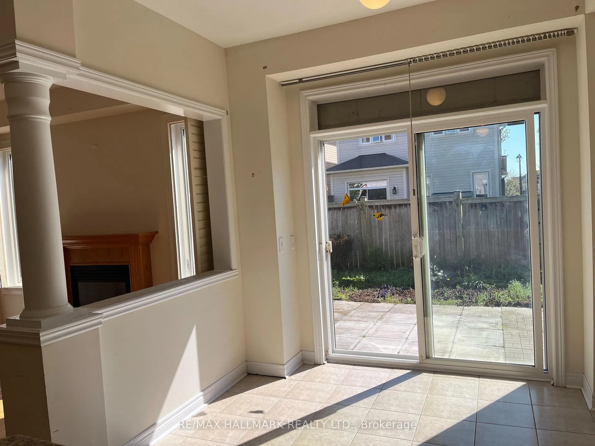 Photo 4 of 117 James Govan Drive, Whitby, Port Whitby — HOMEH