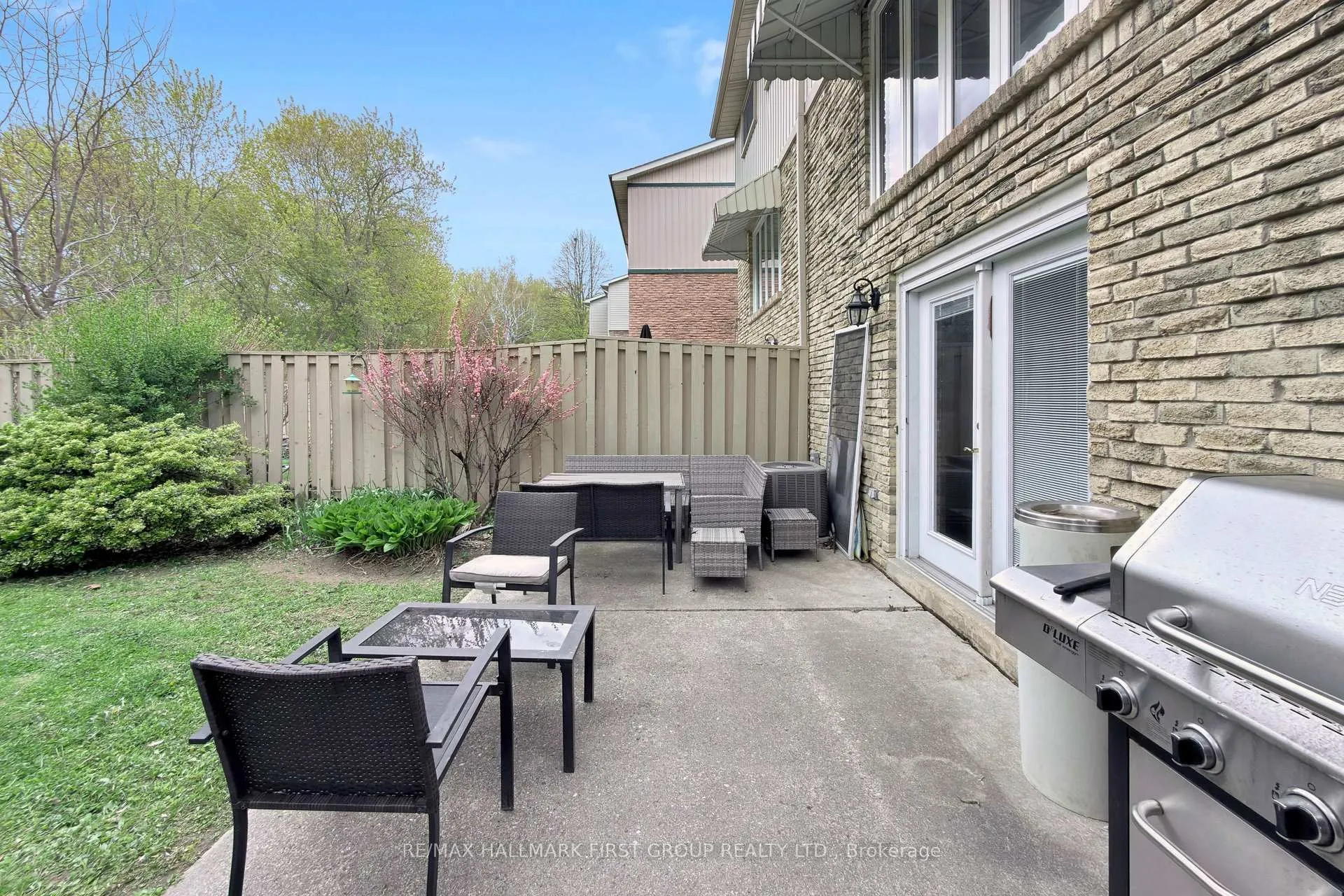 Photo 33 of 504 Camelot Drive, Oshawa, Eastdale — HOMEH