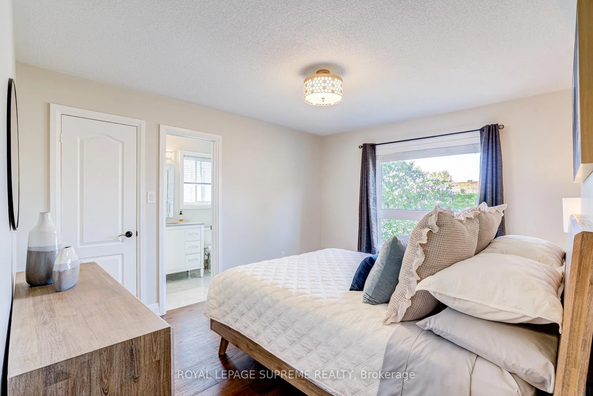 Photo 15 of 146 Cunningham Drive, Barrie, Ardagh — HOMEH