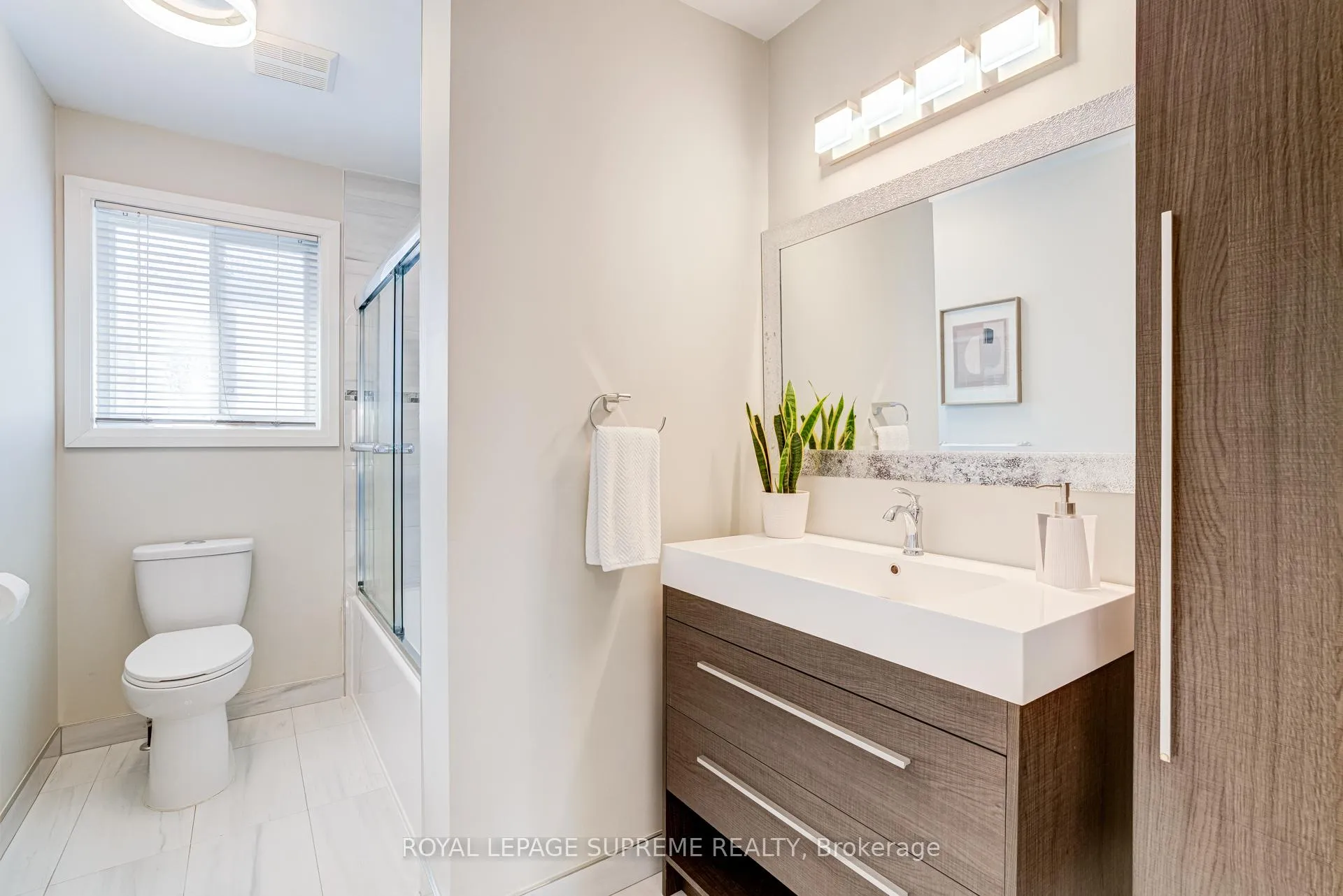Photo 21 of 146 Cunningham Drive, Barrie, Ardagh — HOMEH