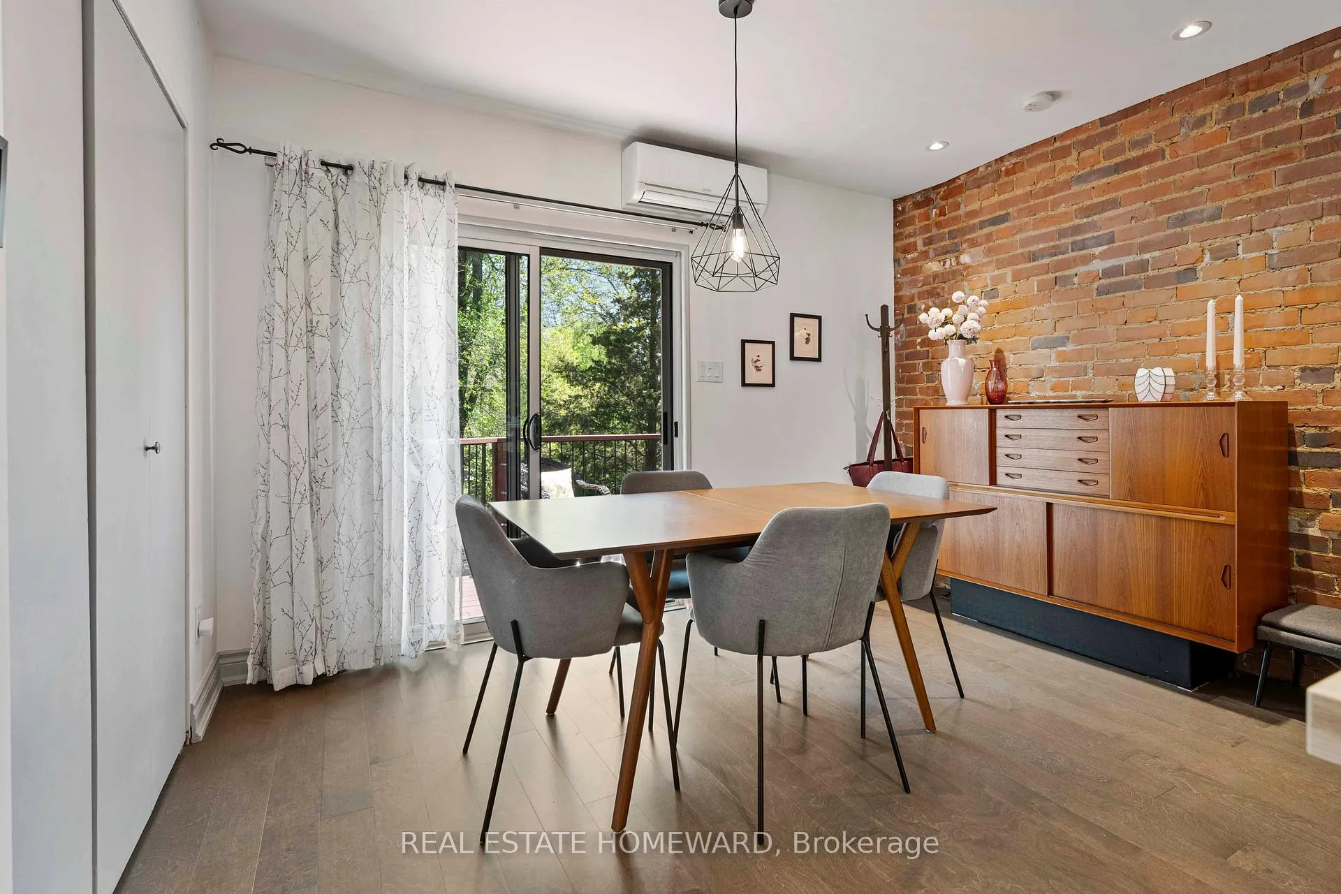 Photo 12 of 51 Harcourt Avenue, Toronto, Blake-Jones — HOMEH