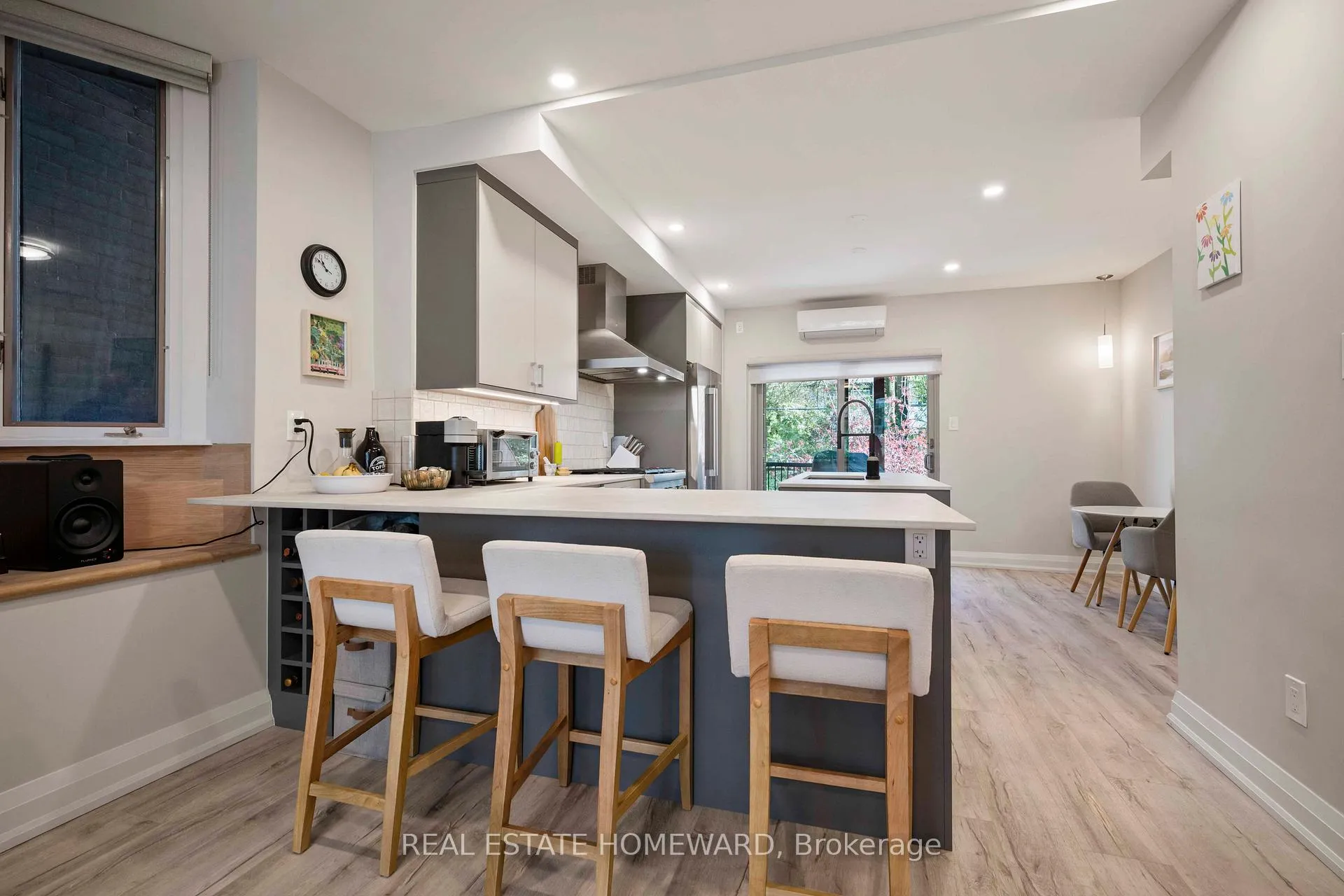 Photo 28 of 51 Harcourt Avenue, Toronto, Blake-Jones — HOMEH