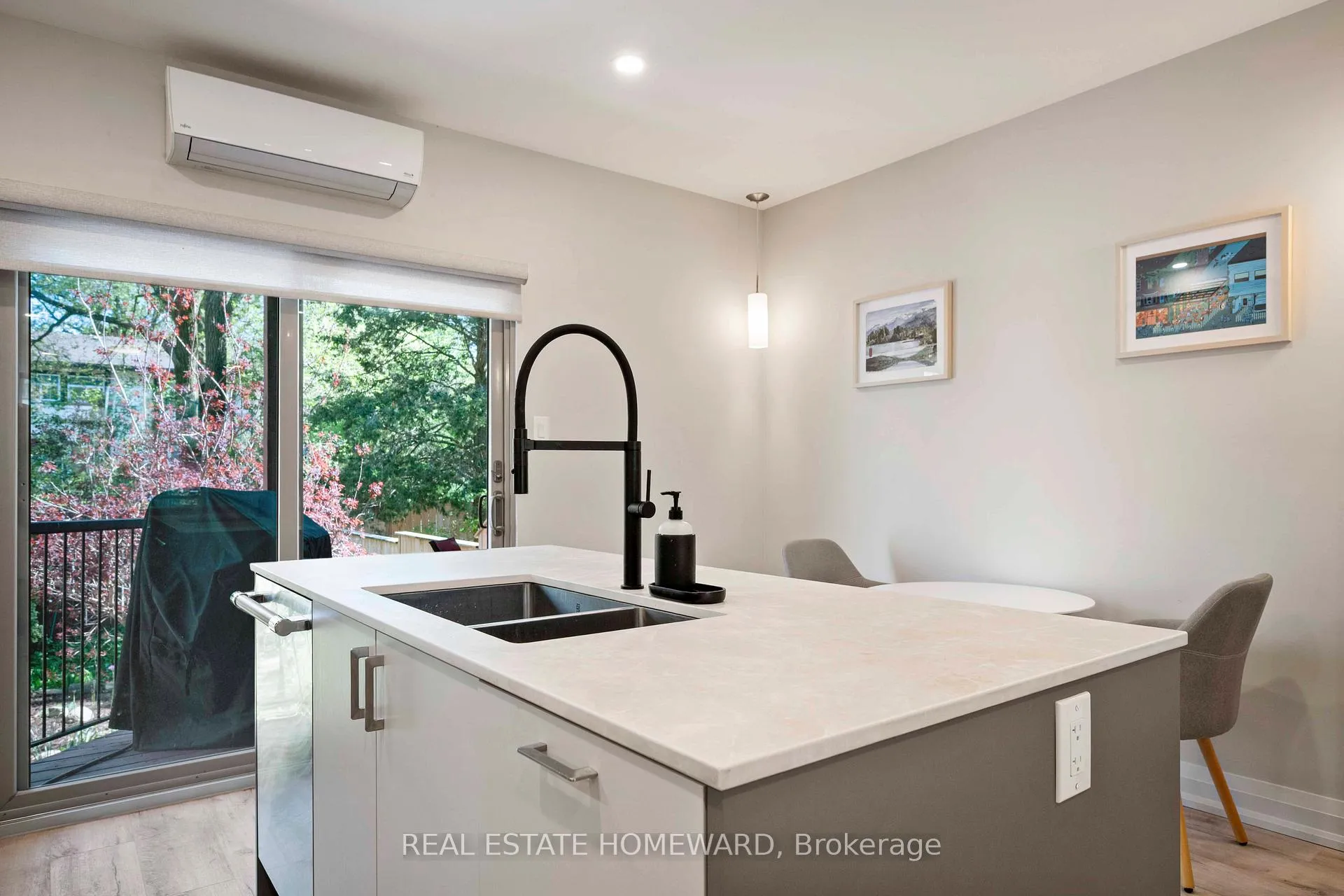 Photo 34 of 51 Harcourt Avenue, Toronto, Blake-Jones — HOMEH