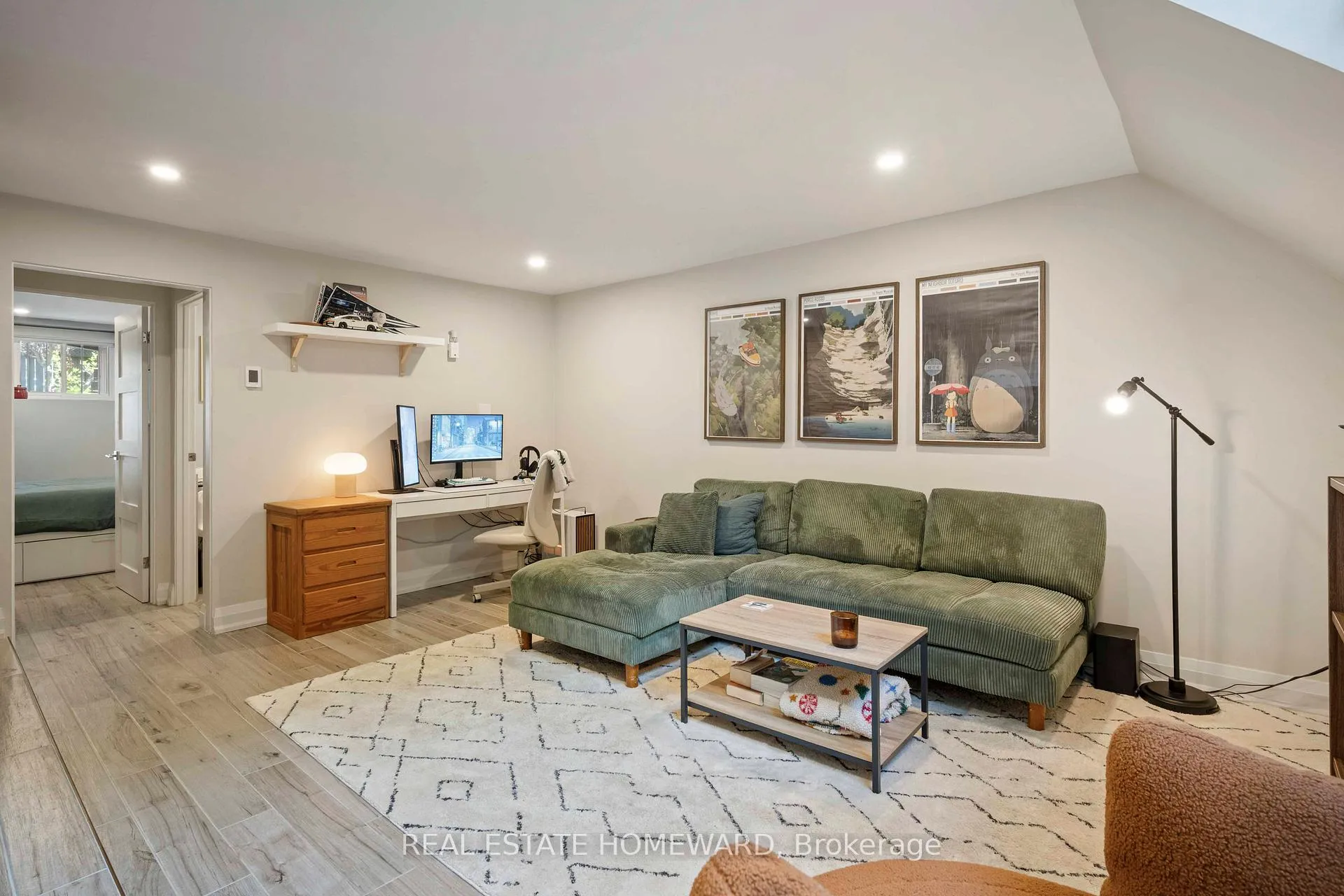 Photo 40 of 51 Harcourt Avenue, Toronto, Blake-Jones — HOMEH