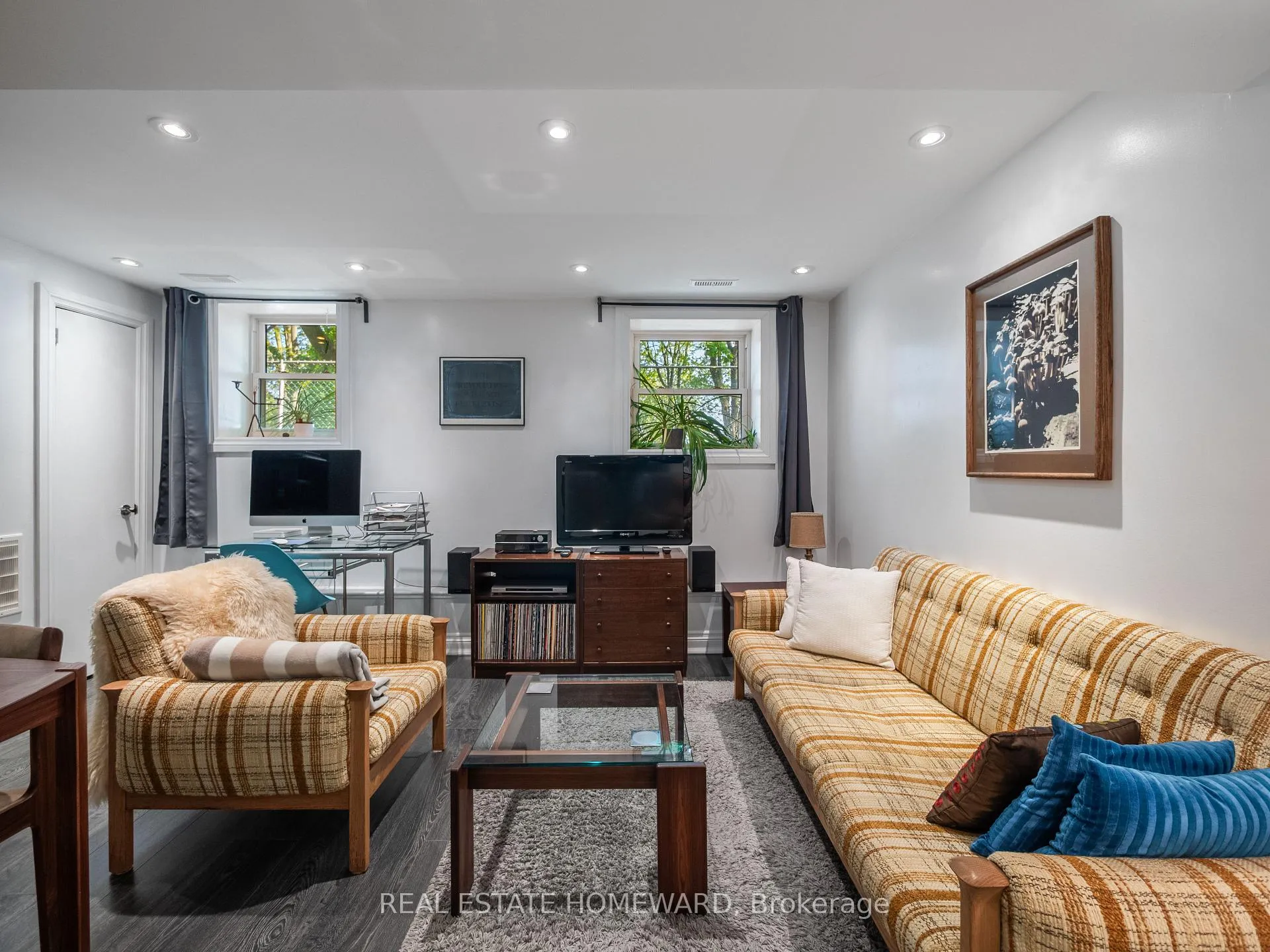Photo 20 of 4 Silver Birch Avenue, Toronto, The Beaches — HOMEH