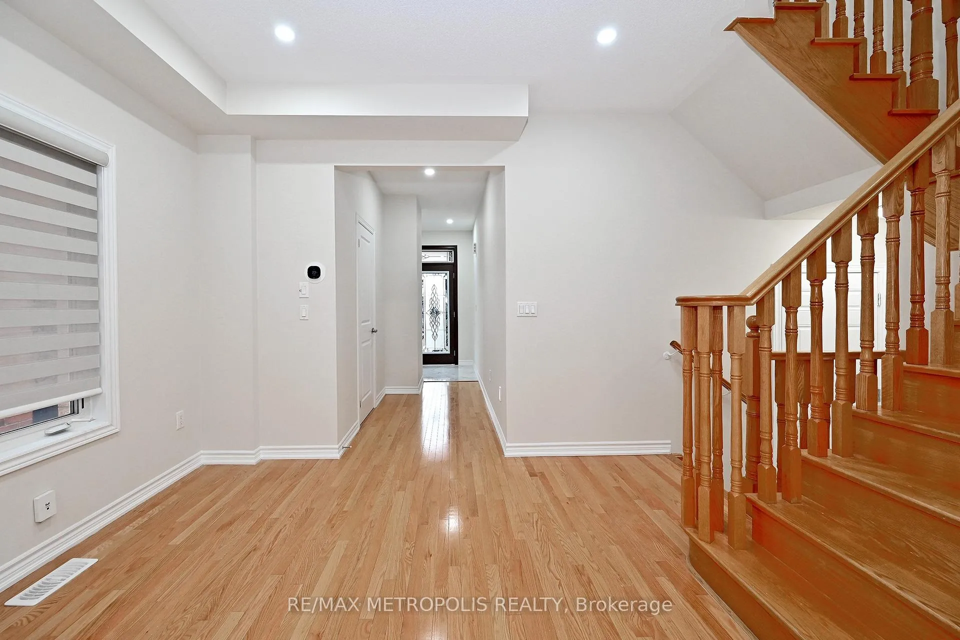 Photo 7 of 30 Wasaga Road, Brampton, Credit Valley — HOMEH