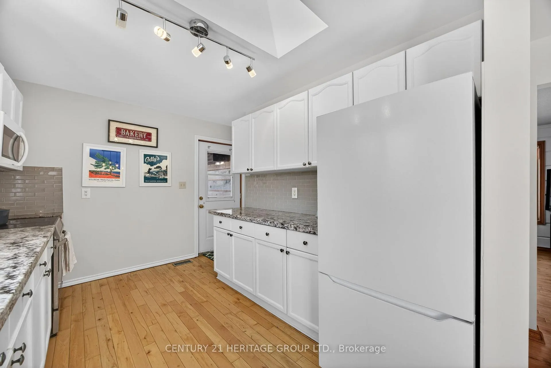 Photo 18 of 6675 Scotch Line, Essa, Rural Essa — HOMEH
