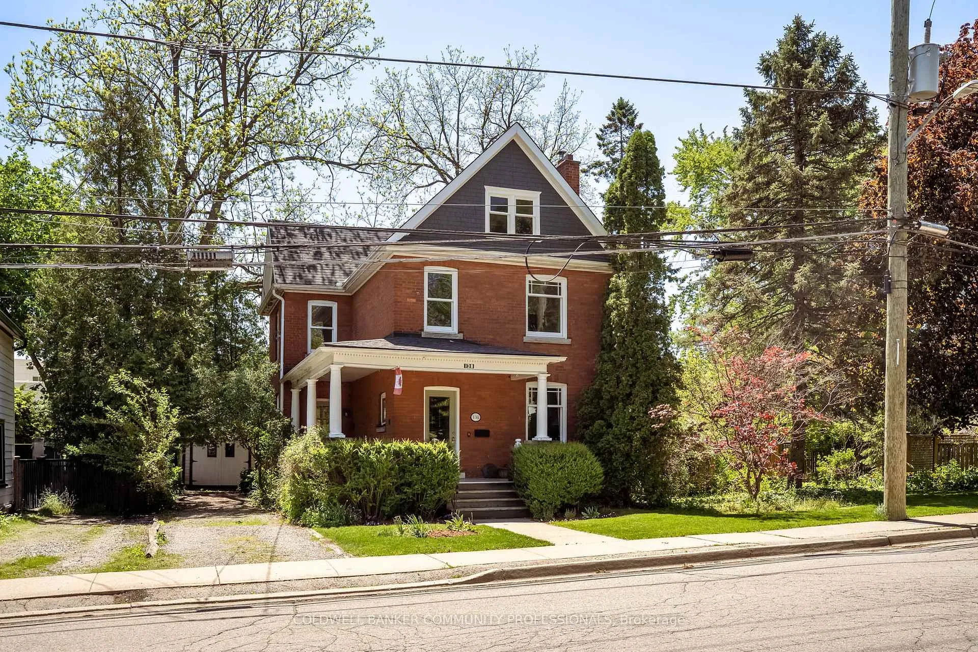 Photo 2 of 138 Park Street W, Hamilton, Dundas — HOMEH