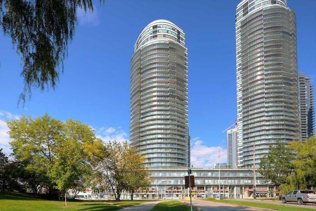 Front of Unit 2607, 2240 Lakeshore Boulevard W