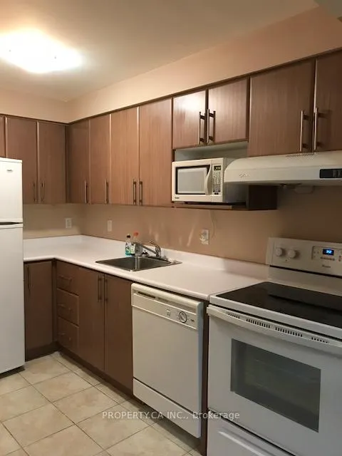 Photo 7 of Unit Lower, 2194 Wildwood Crescent E, Pickering, Brock Ridge — HOMEH