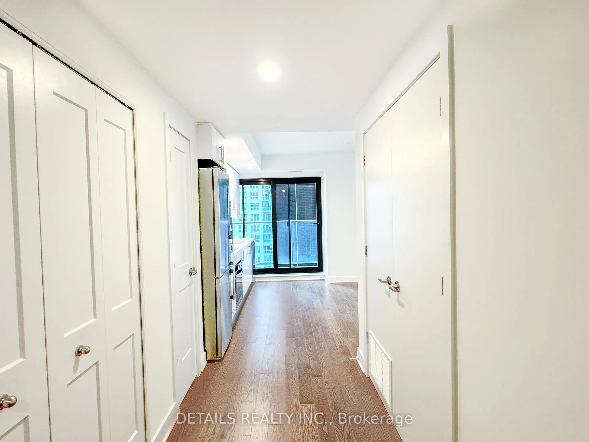 Photo 5 of Unit 911, 180 George Street, Ottawa, Lower Town/Byward Market — HOMEH