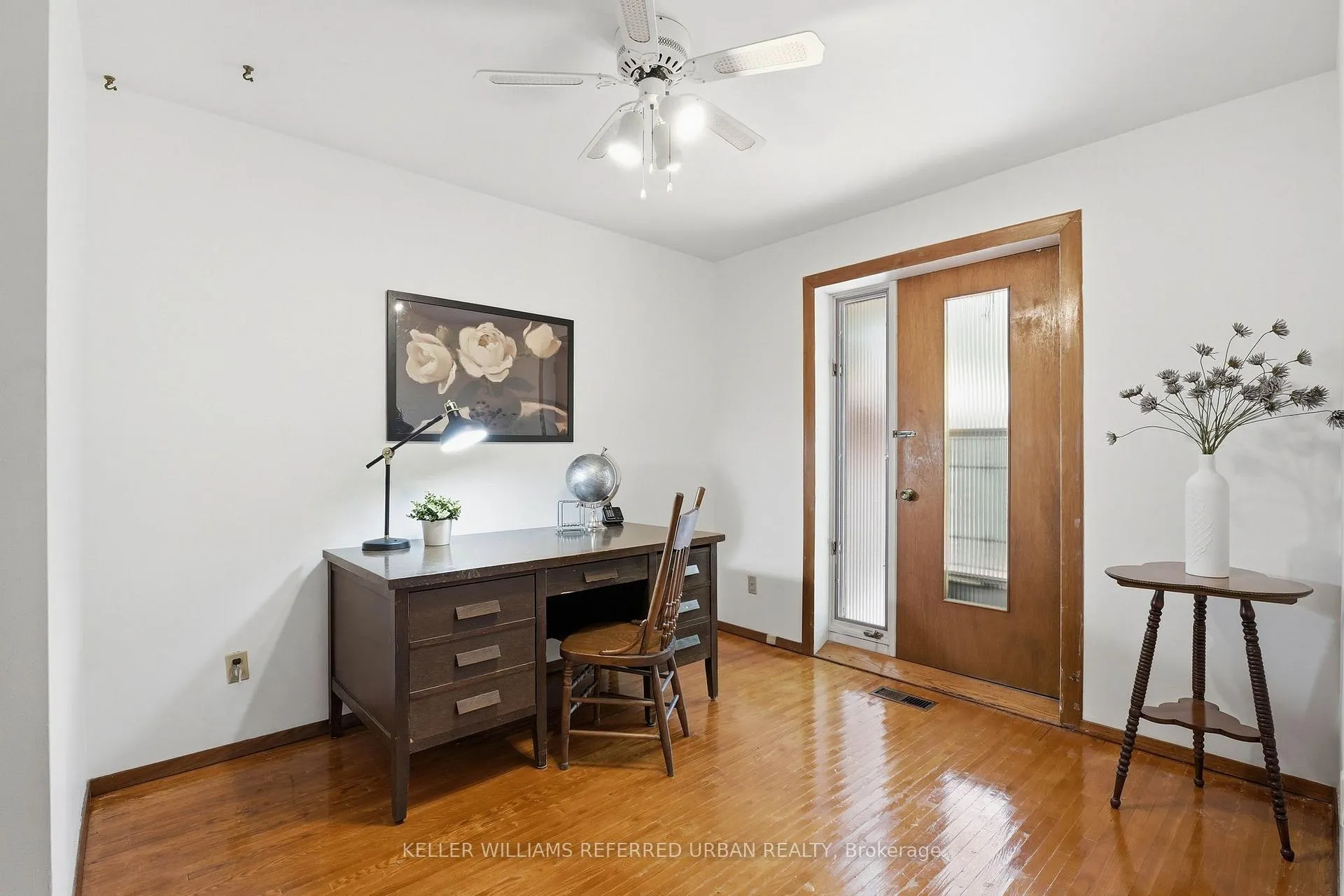 Photo 10 of 318 Marion Avenue, Oshawa, McLaughlin — HOMEH