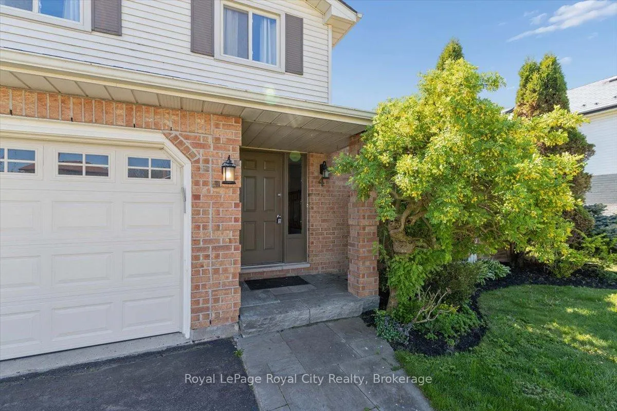 Photo 4 of 4 Smart Street, Guelph, Kortright West — HOMEH