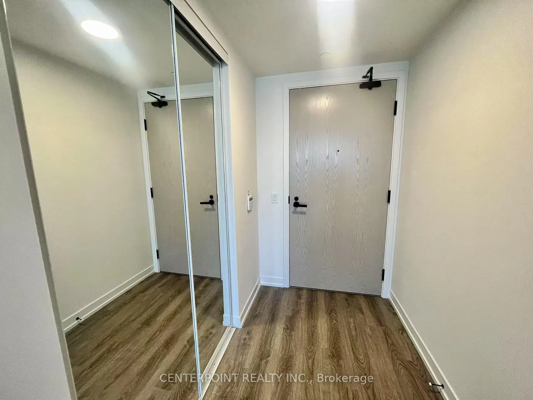 Photo 3 of Unit 1909, 195 Commerce Street, Vaughan, Vaughan Corporate Centre — HOMEH
