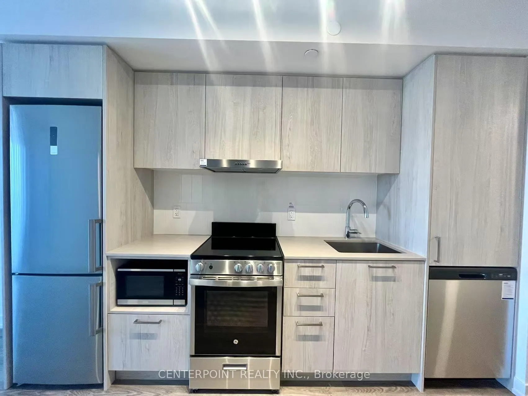 Photo 4 of Unit 1909, 195 Commerce Street, Vaughan, Vaughan Corporate Centre — HOMEH
