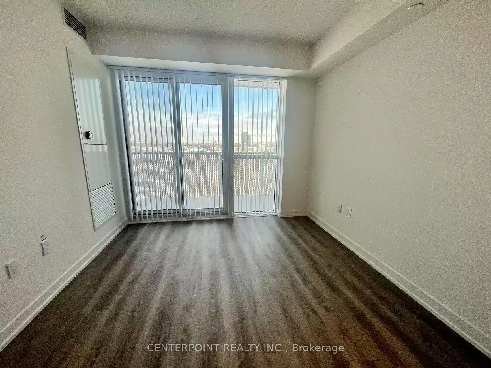 Photo 6 of Unit 1909, 195 Commerce Street, Vaughan, Vaughan Corporate Centre — HOMEH