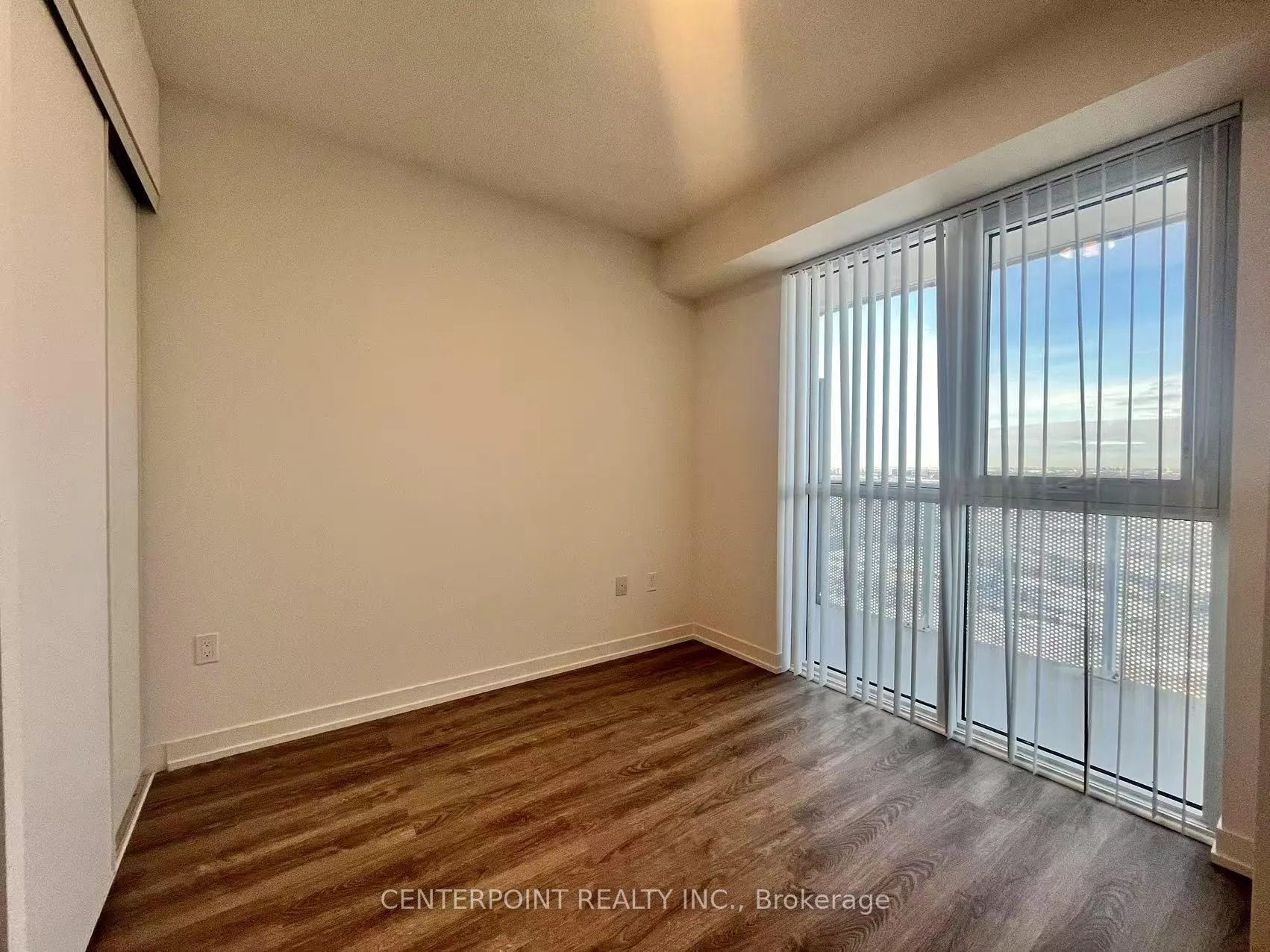 Photo 8 of Unit 1909, 195 Commerce Street, Vaughan, Vaughan Corporate Centre — HOMEH
