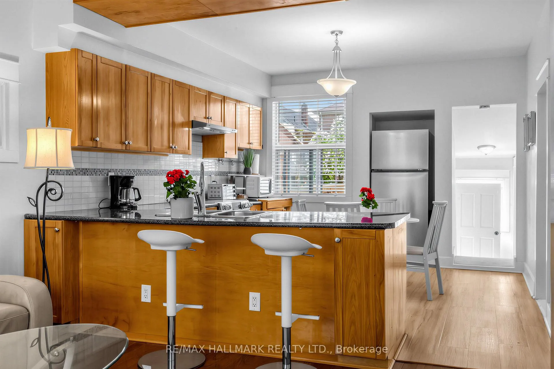 Photo 5 of 65 Wallington Avenue, Toronto, Woodbine-Lumsden — HOMEH