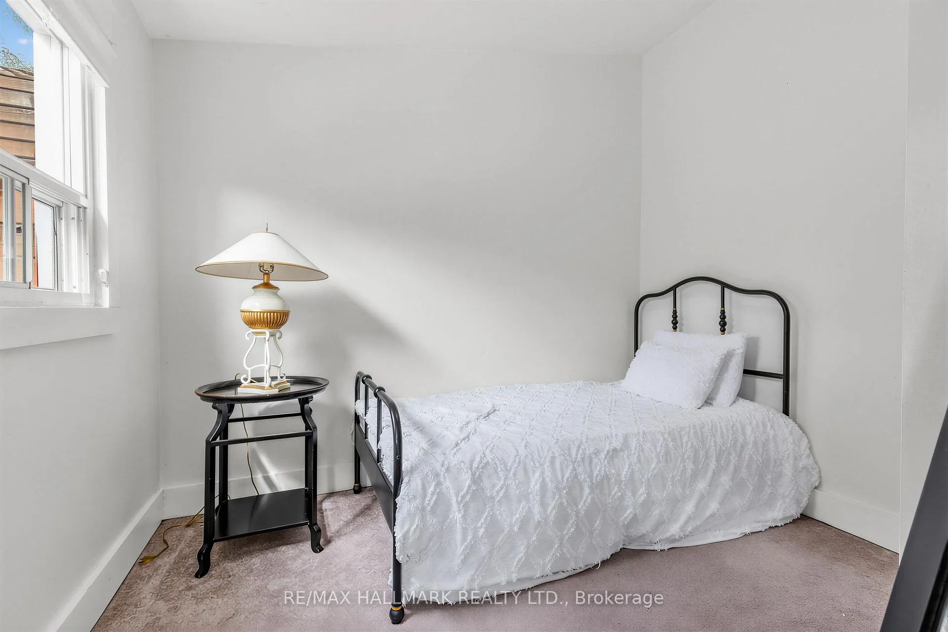 Photo 17 of 65 Wallington Avenue, Toronto, Woodbine-Lumsden — HOMEH