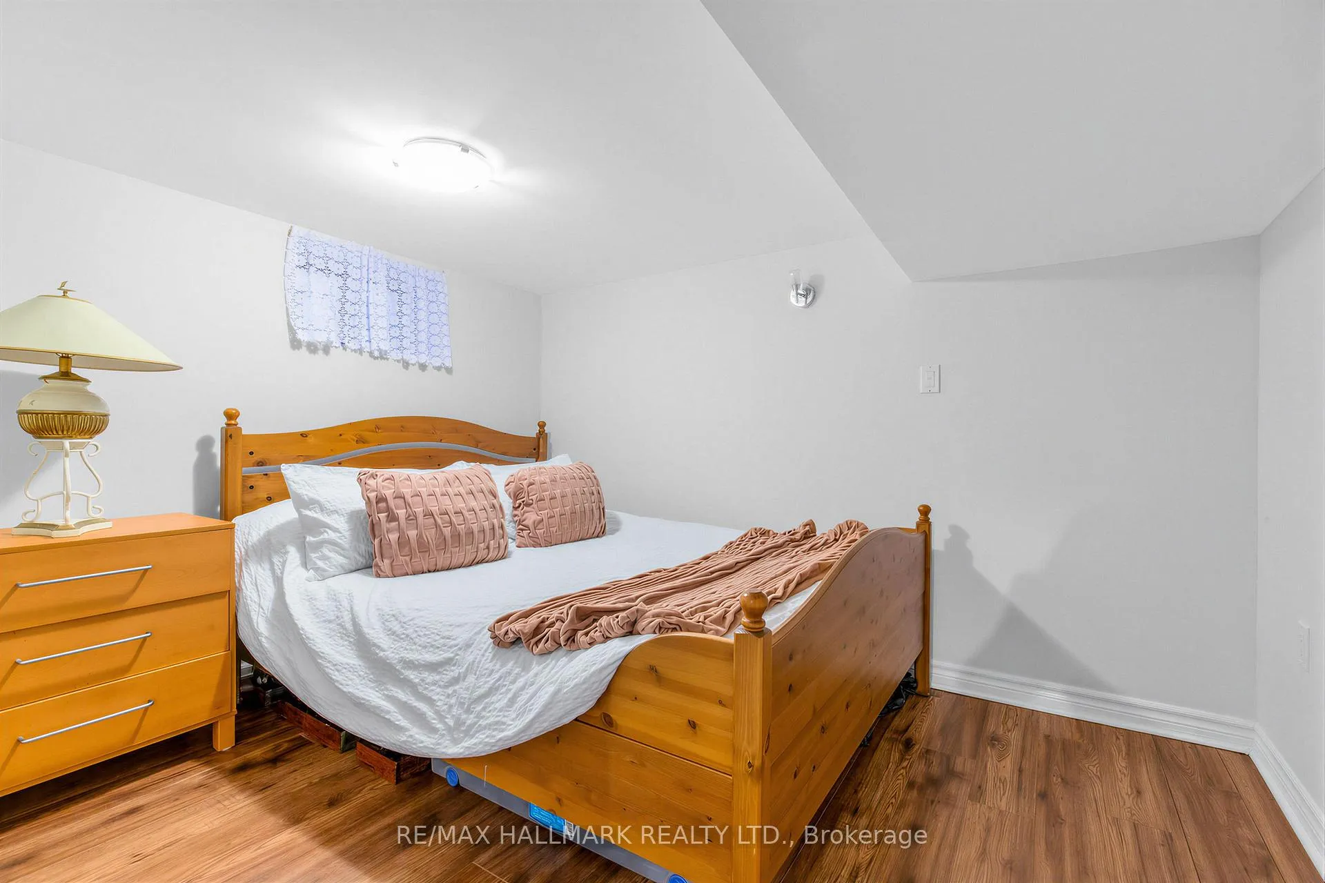 Photo 22 of 65 Wallington Avenue, Toronto, Woodbine-Lumsden — HOMEH