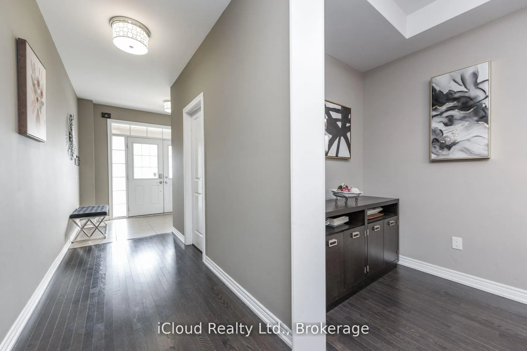 Photo 5 of 60 Valleyway Drive, Brampton, Credit Valley — HOMEH