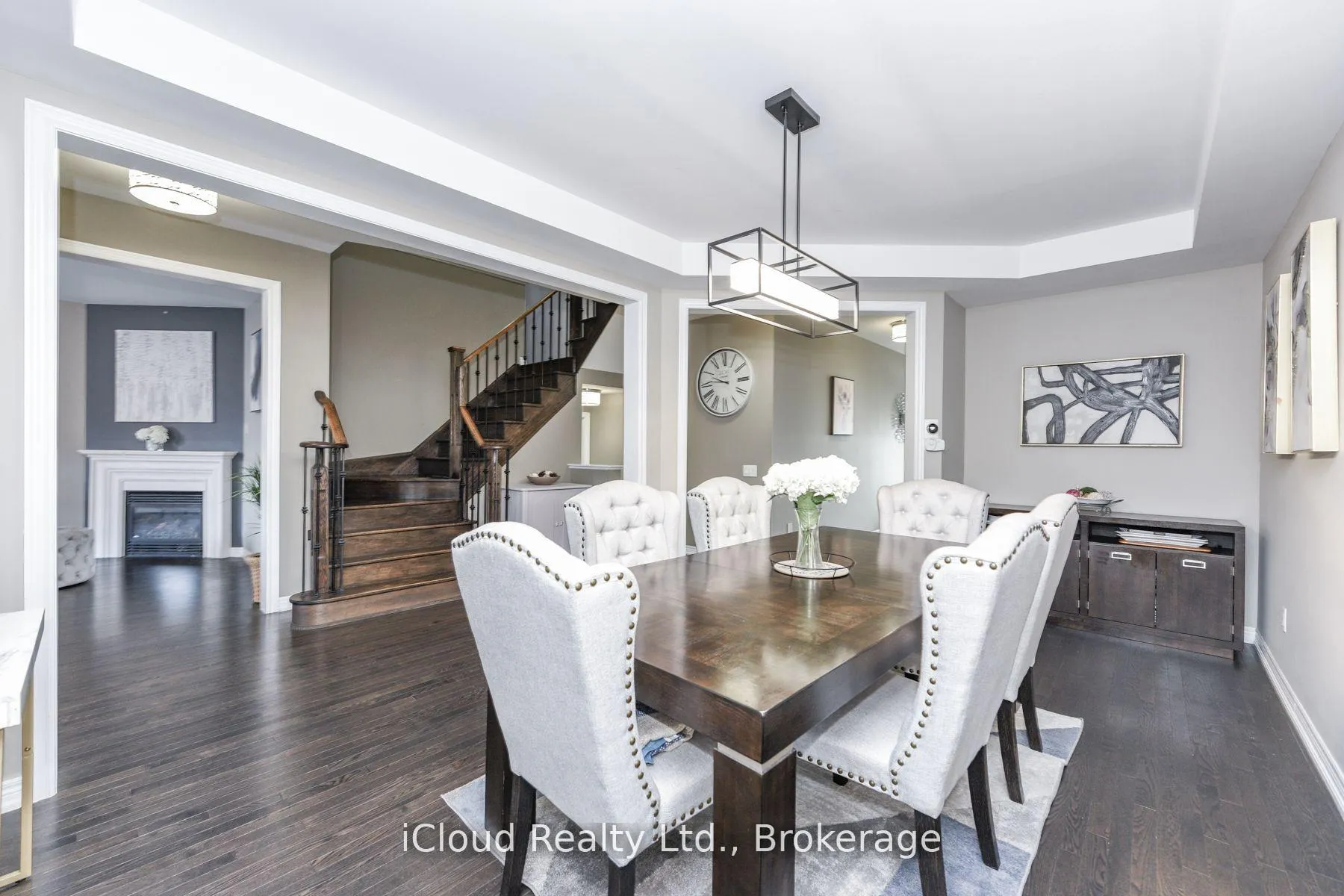 Photo 9 of 60 Valleyway Drive, Brampton, Credit Valley — HOMEH