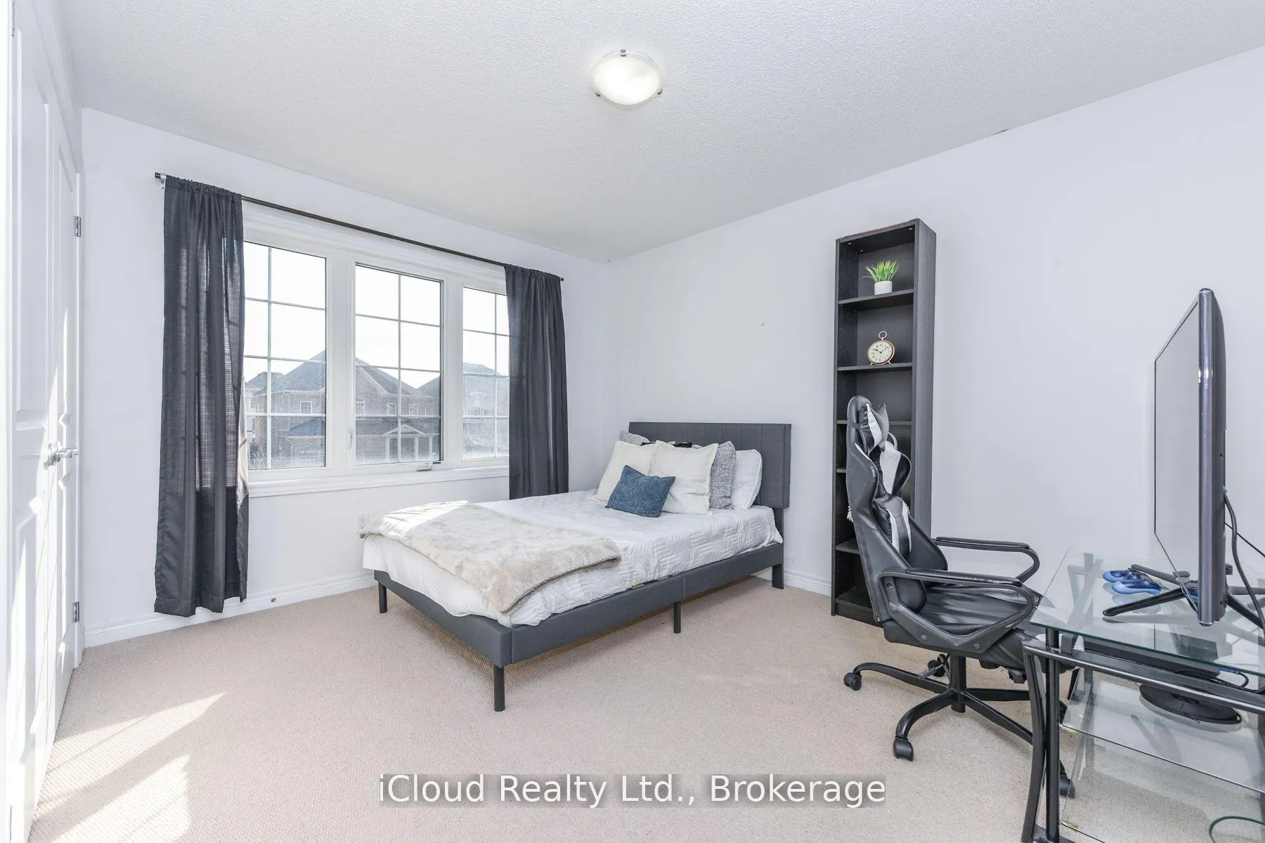 Photo 30 of 60 Valleyway Drive, Brampton, Credit Valley — HOMEH